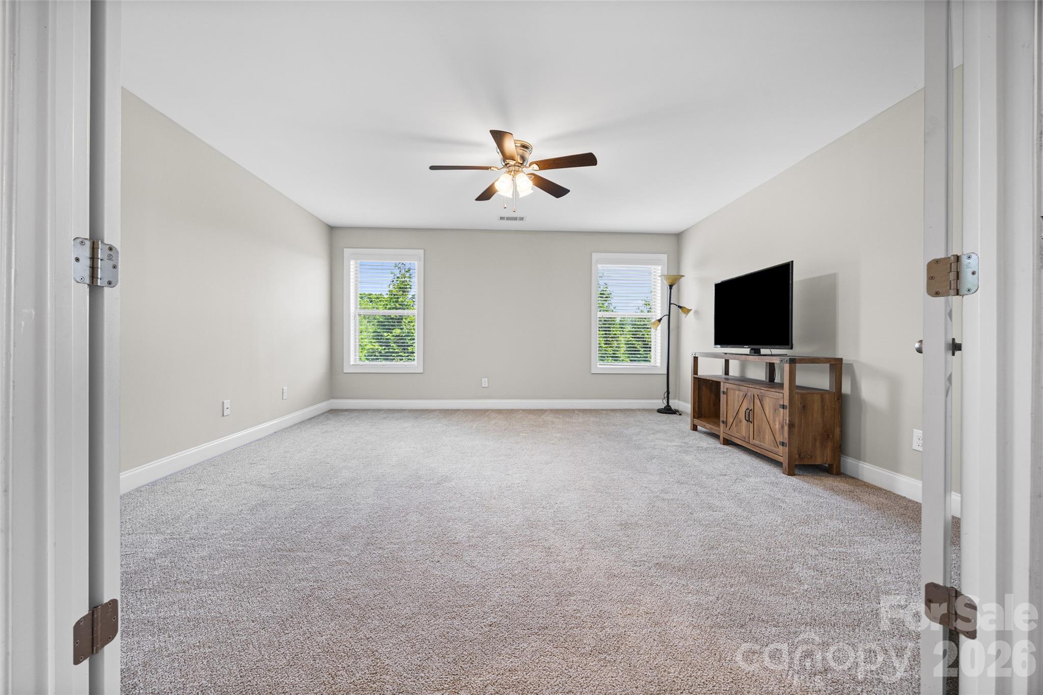 324 Kerrydale Court Property Photo 27