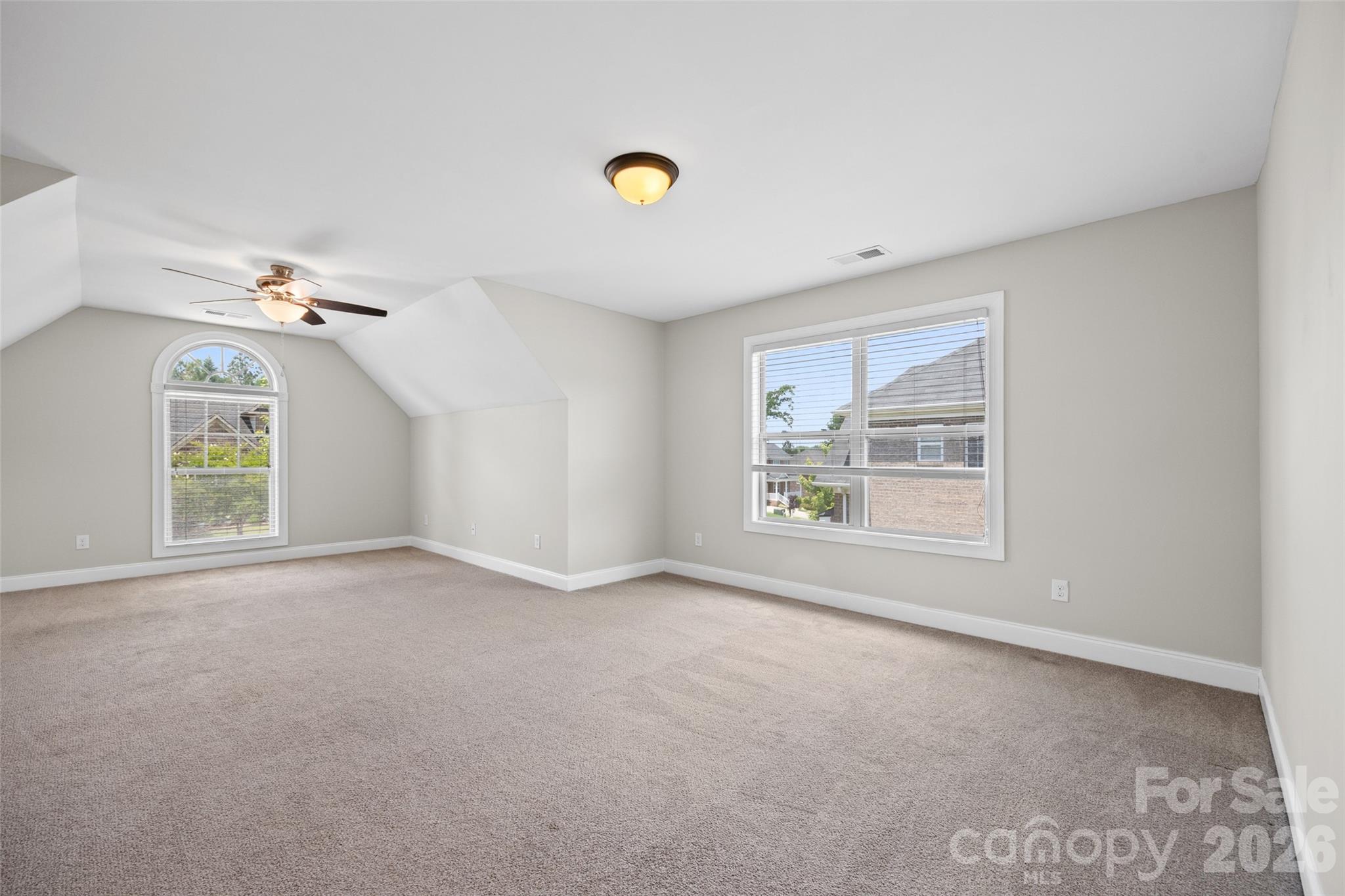 324 Kerrydale Court Property Photo 29