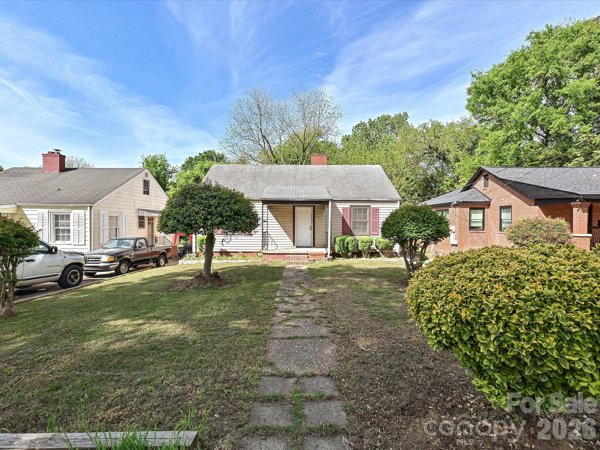 2629 Ringwood Street Property Photo 3
