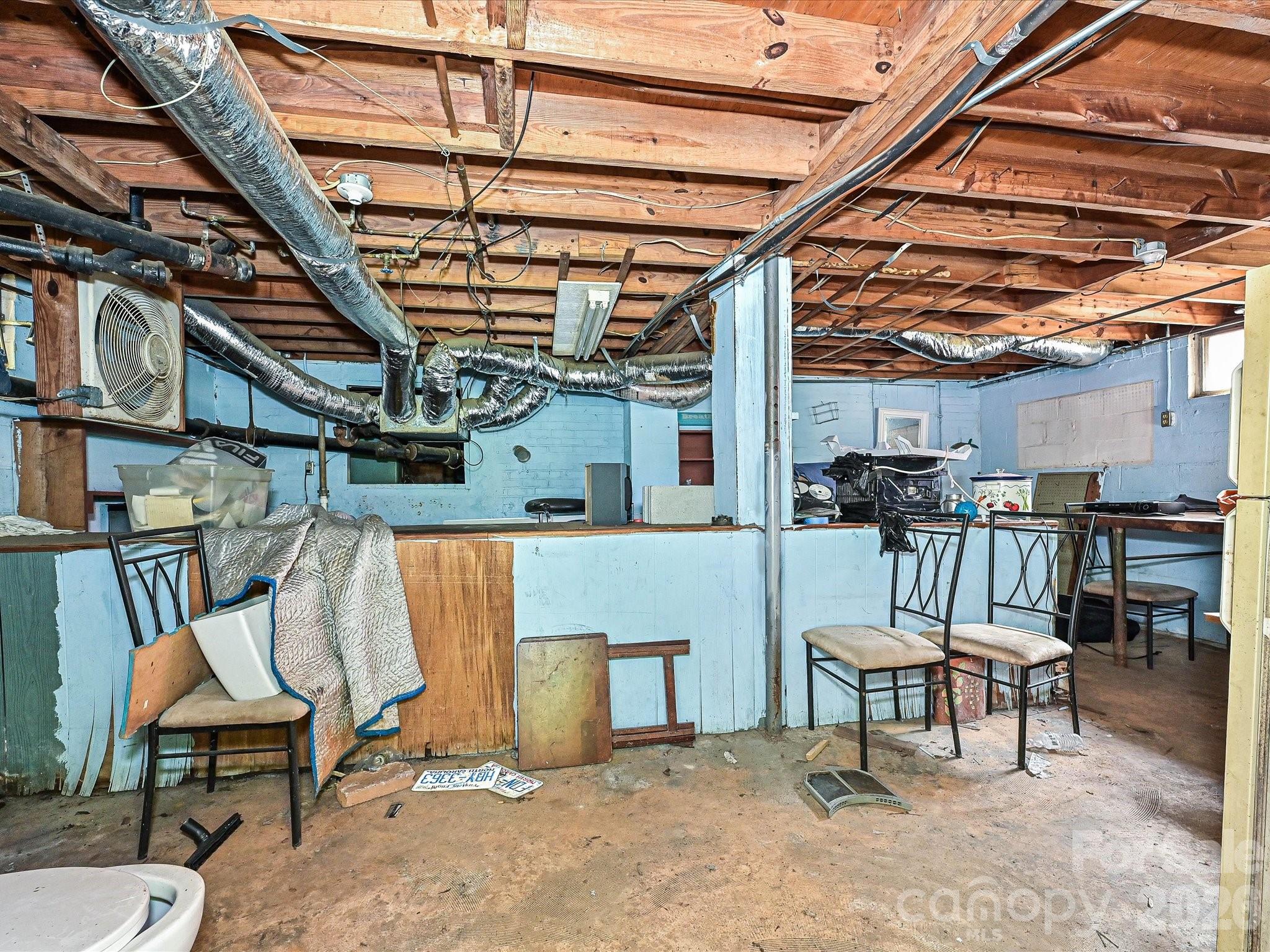 2629 Ringwood Street Property Photo 21