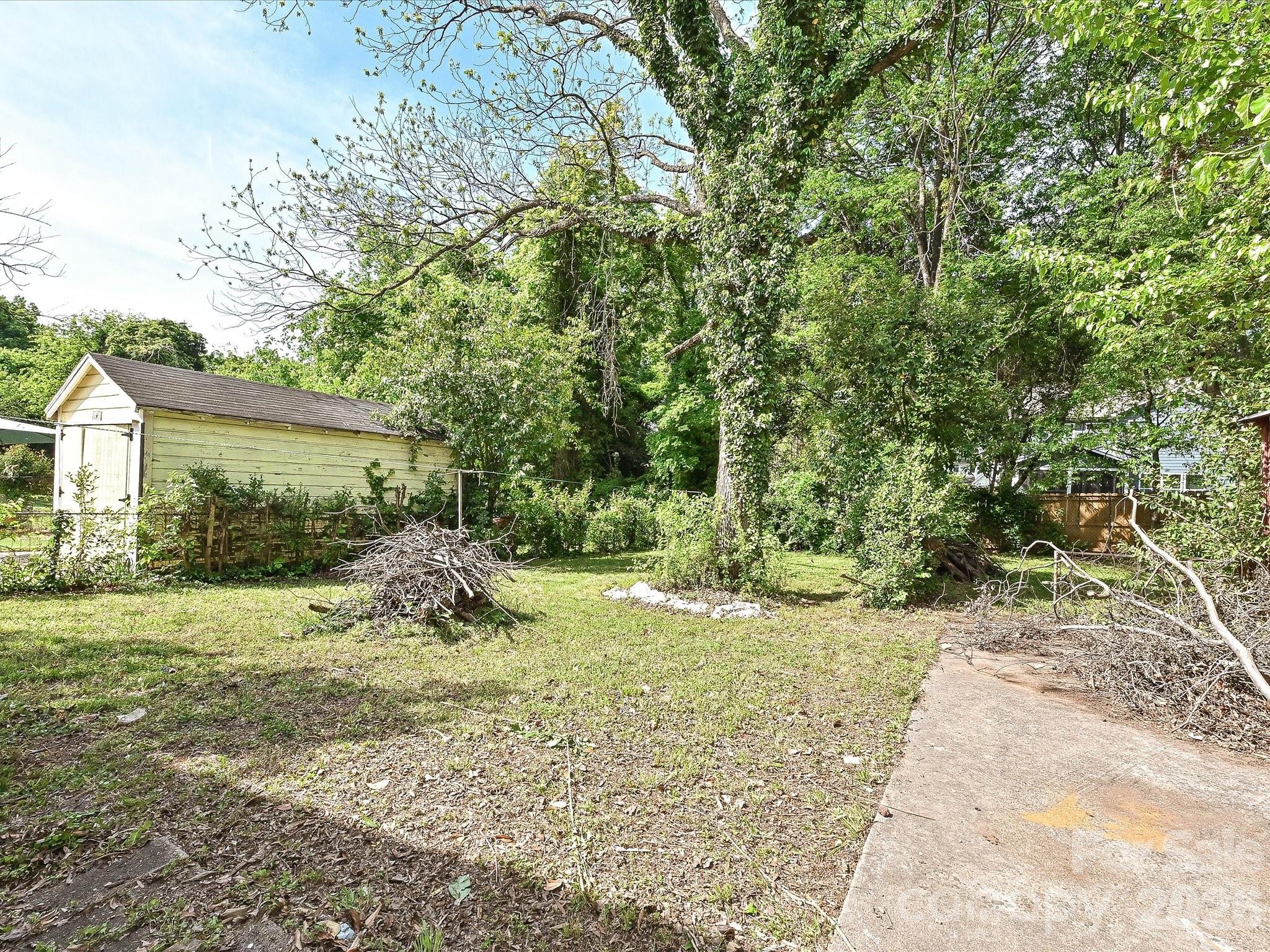 2629 Ringwood Street Property Photo 23