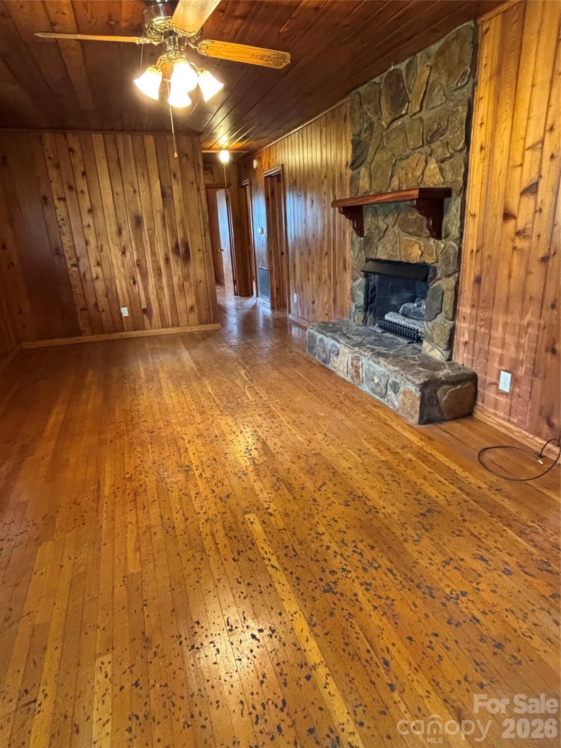 819 N Piedmont Avenue Property Photo 11