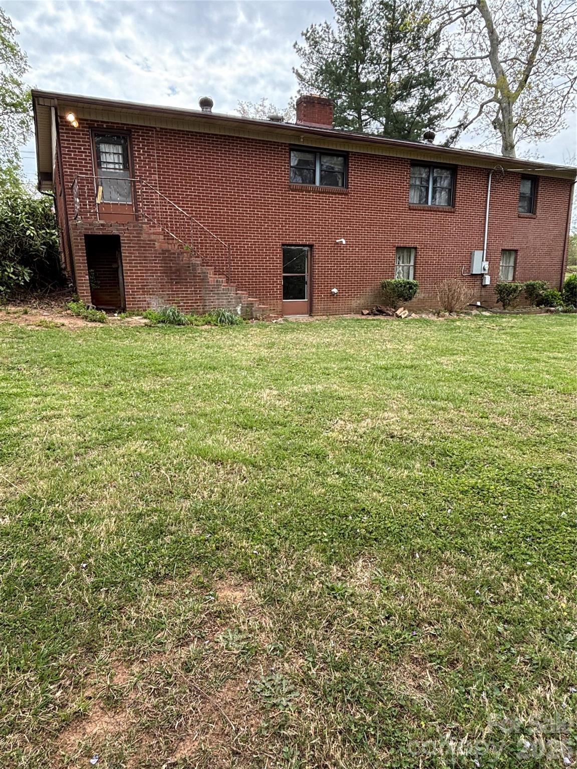 819 N Piedmont Avenue Property Photo 34
