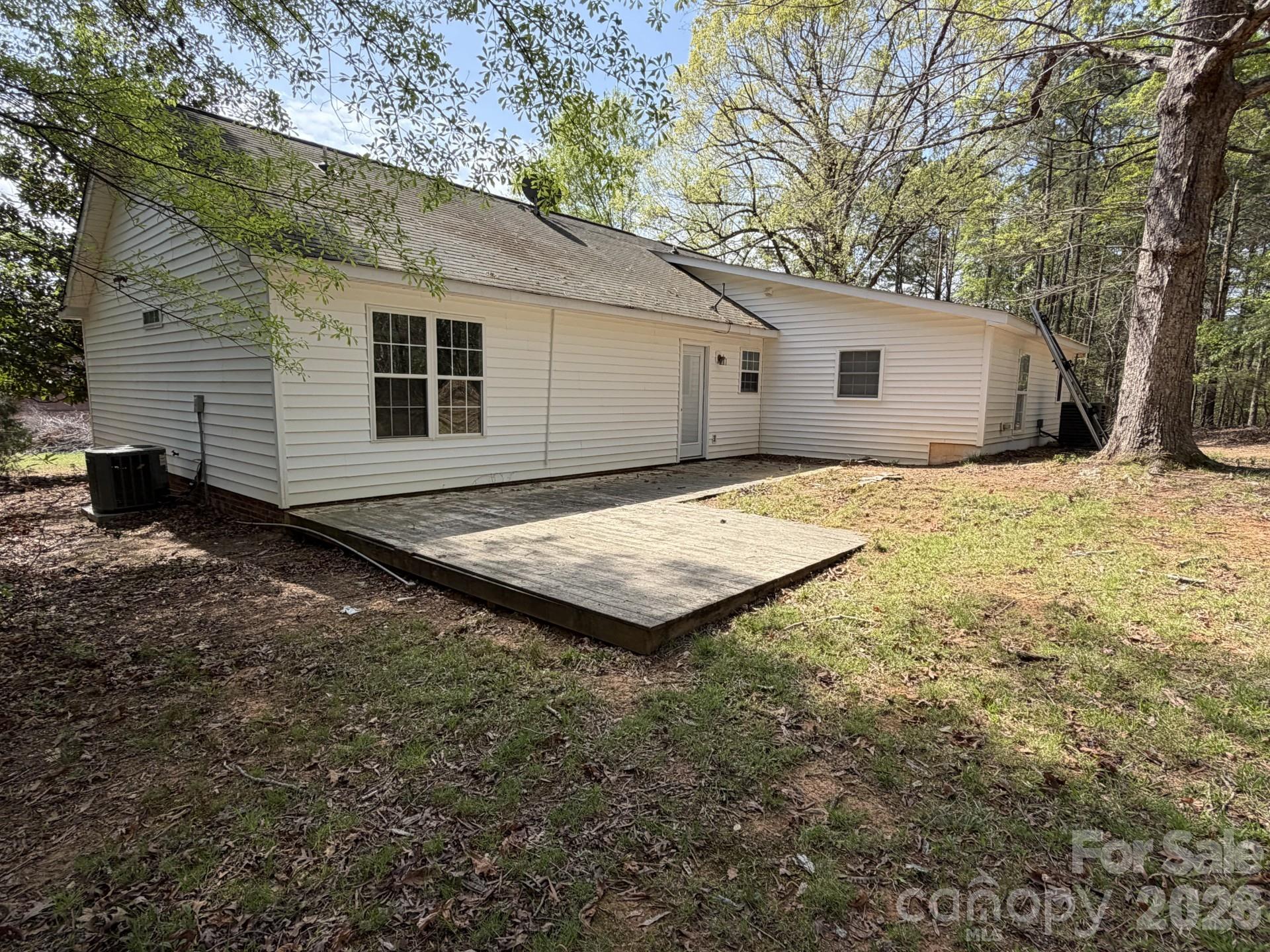 145 Ray Lee Street Property Photo 19
