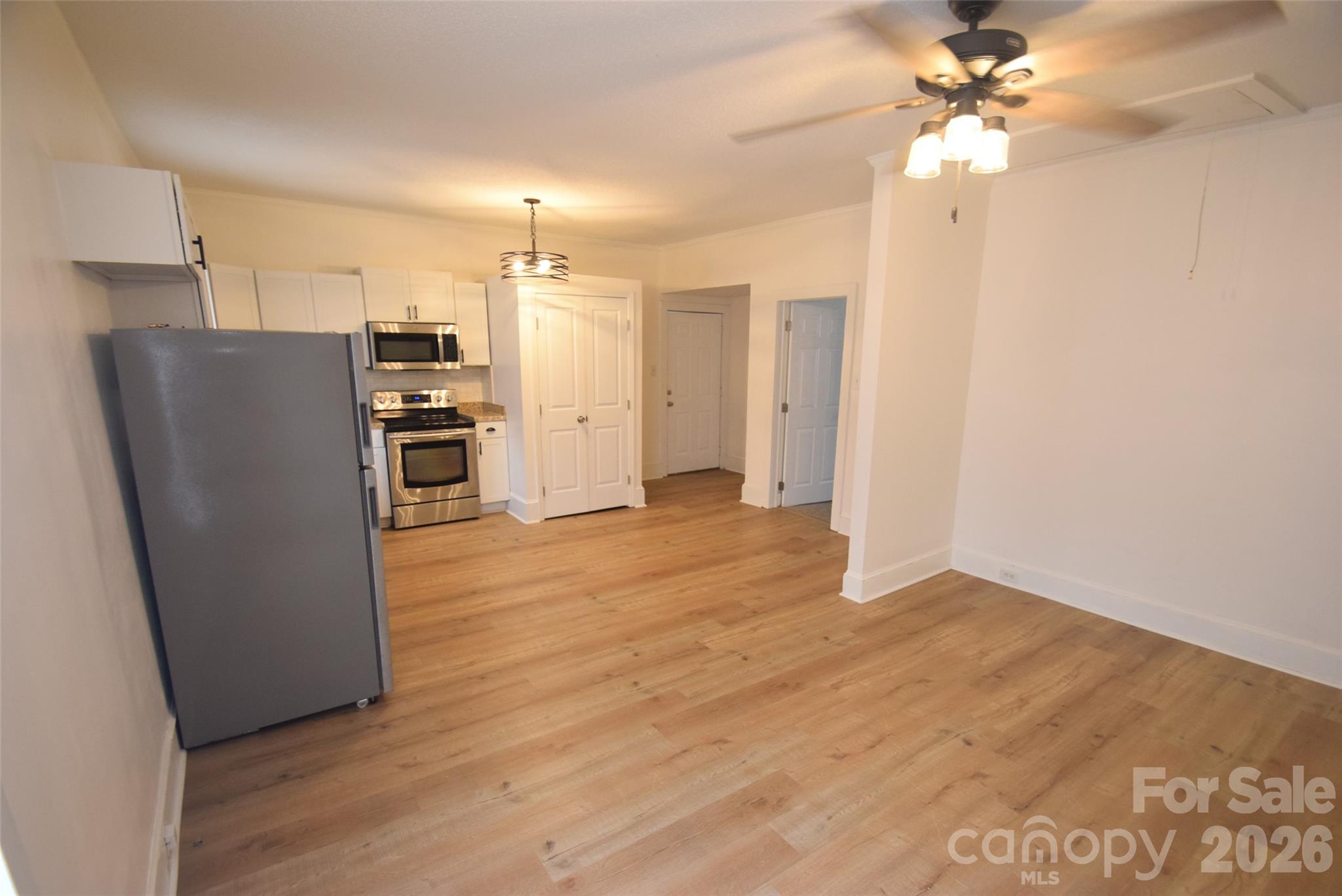 152 Academy Avenue Property Photo 14