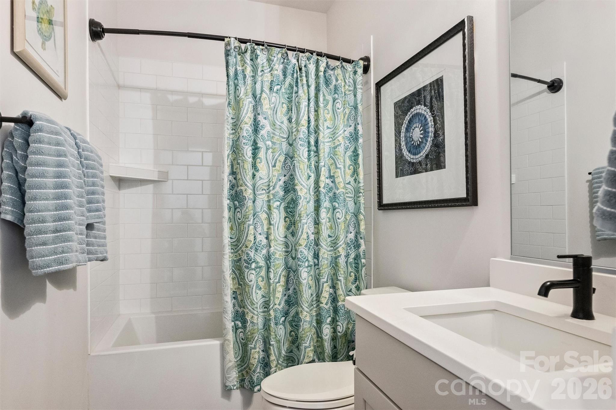 1500 Hawthorne Lane A Property Photo 29