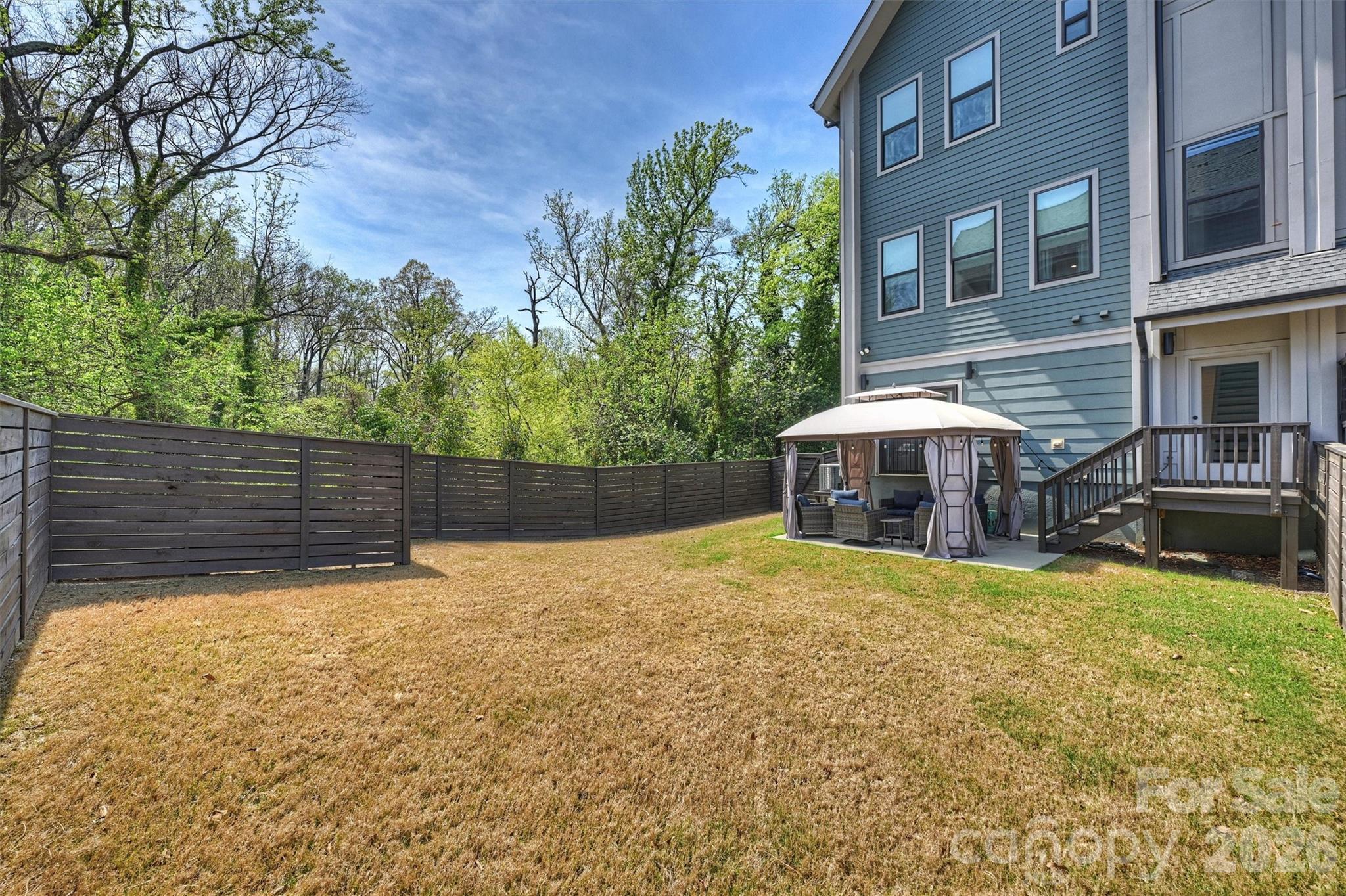 1500 Hawthorne Lane A Property Photo 33
