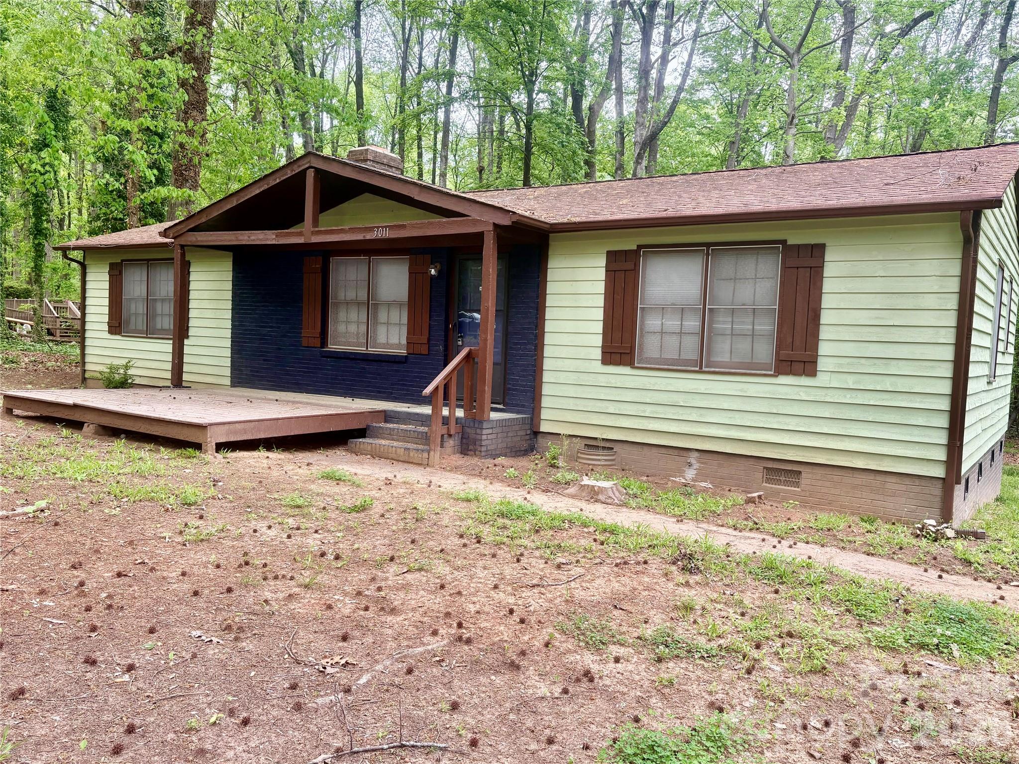 3011 Winding Trail Property Photo 1