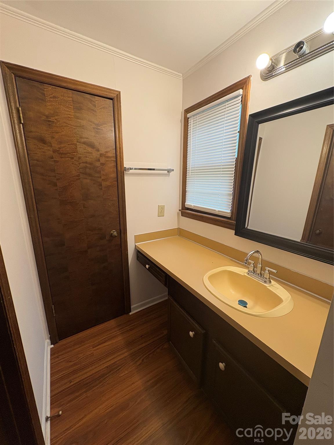 3011 Winding Trail Property Photo 5