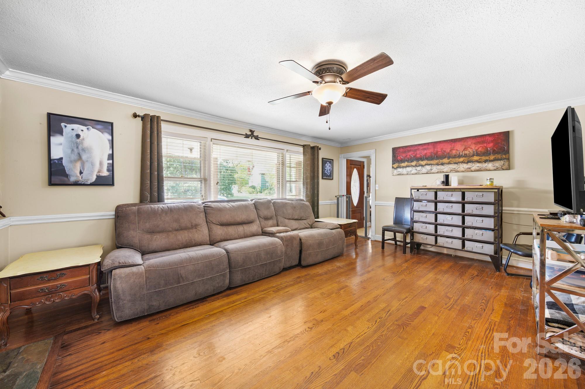 253 Allenton Street Property Photo 6