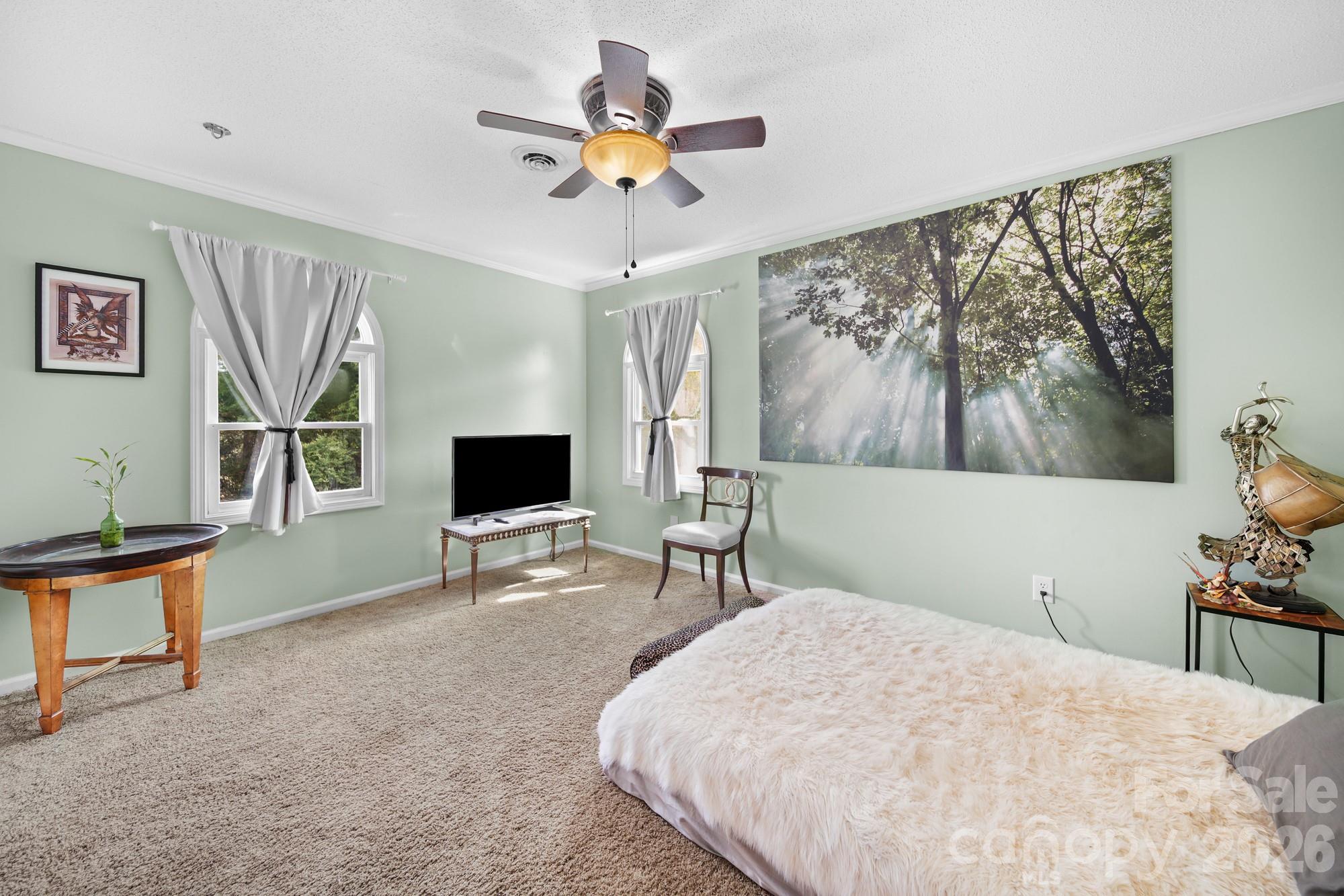 253 Allenton Street Property Photo 9