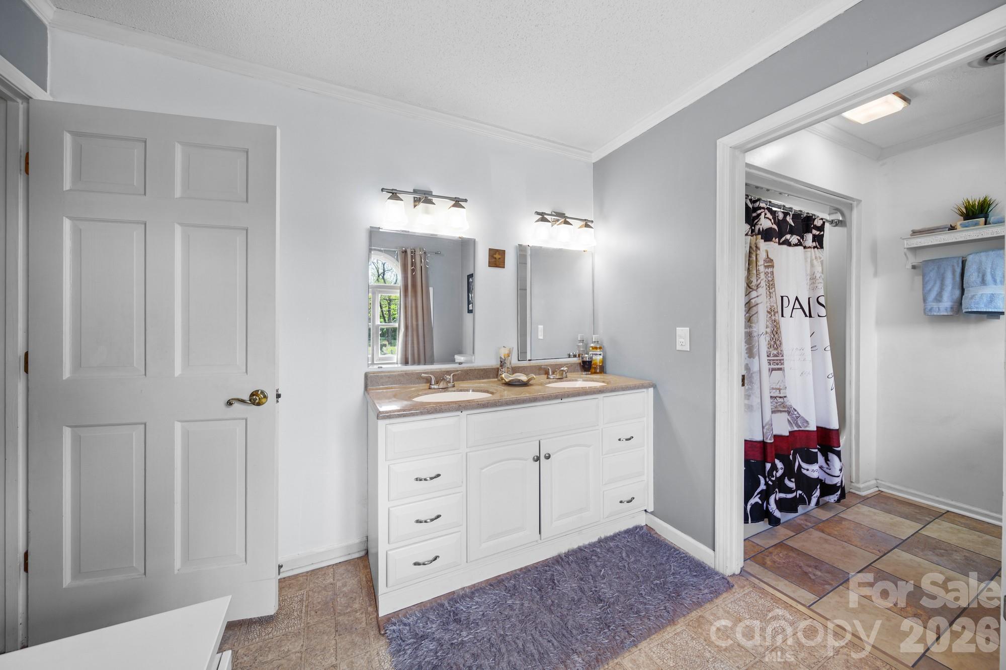 253 Allenton Street Property Photo 15