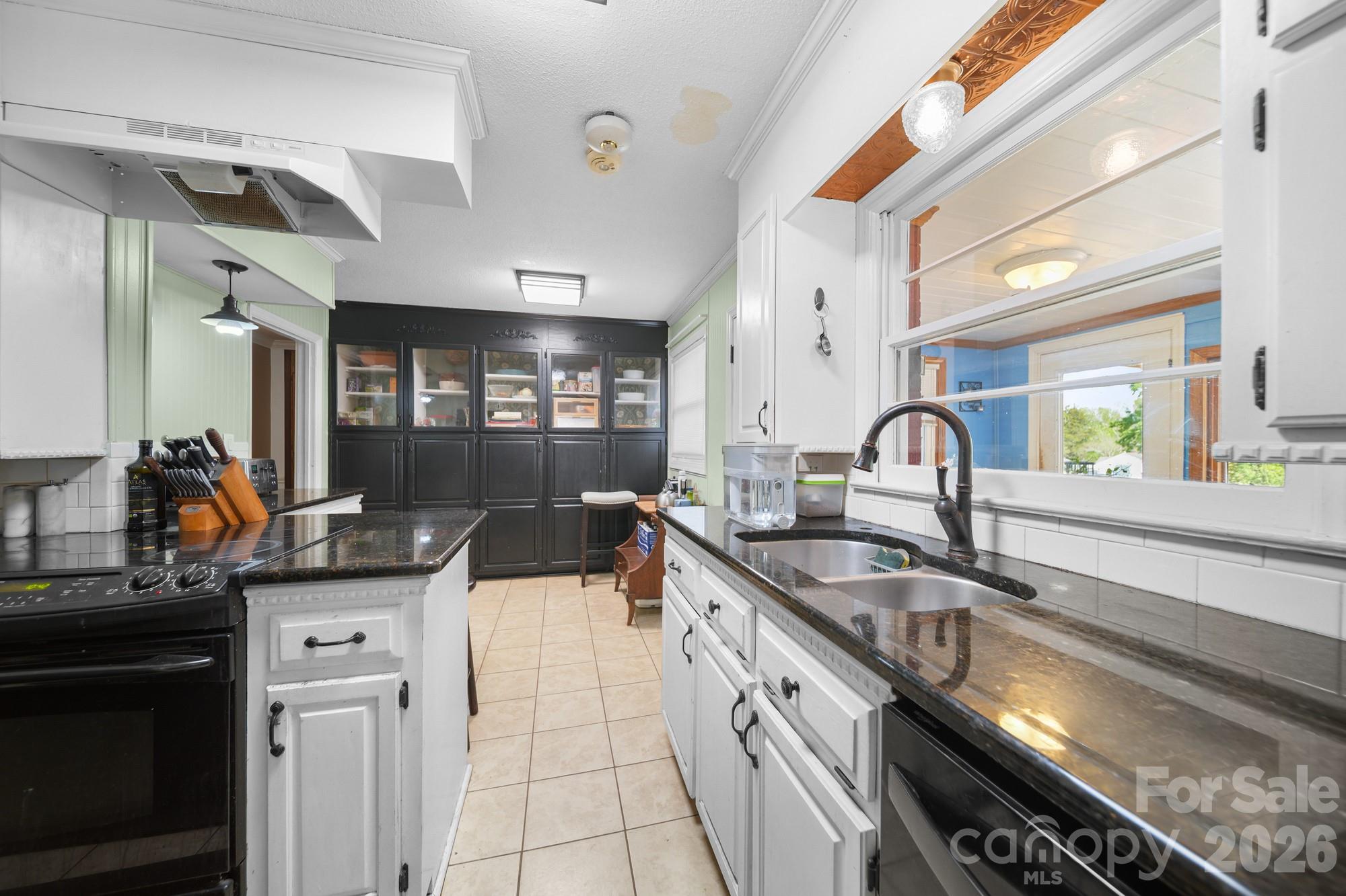 253 Allenton Street Property Photo 22
