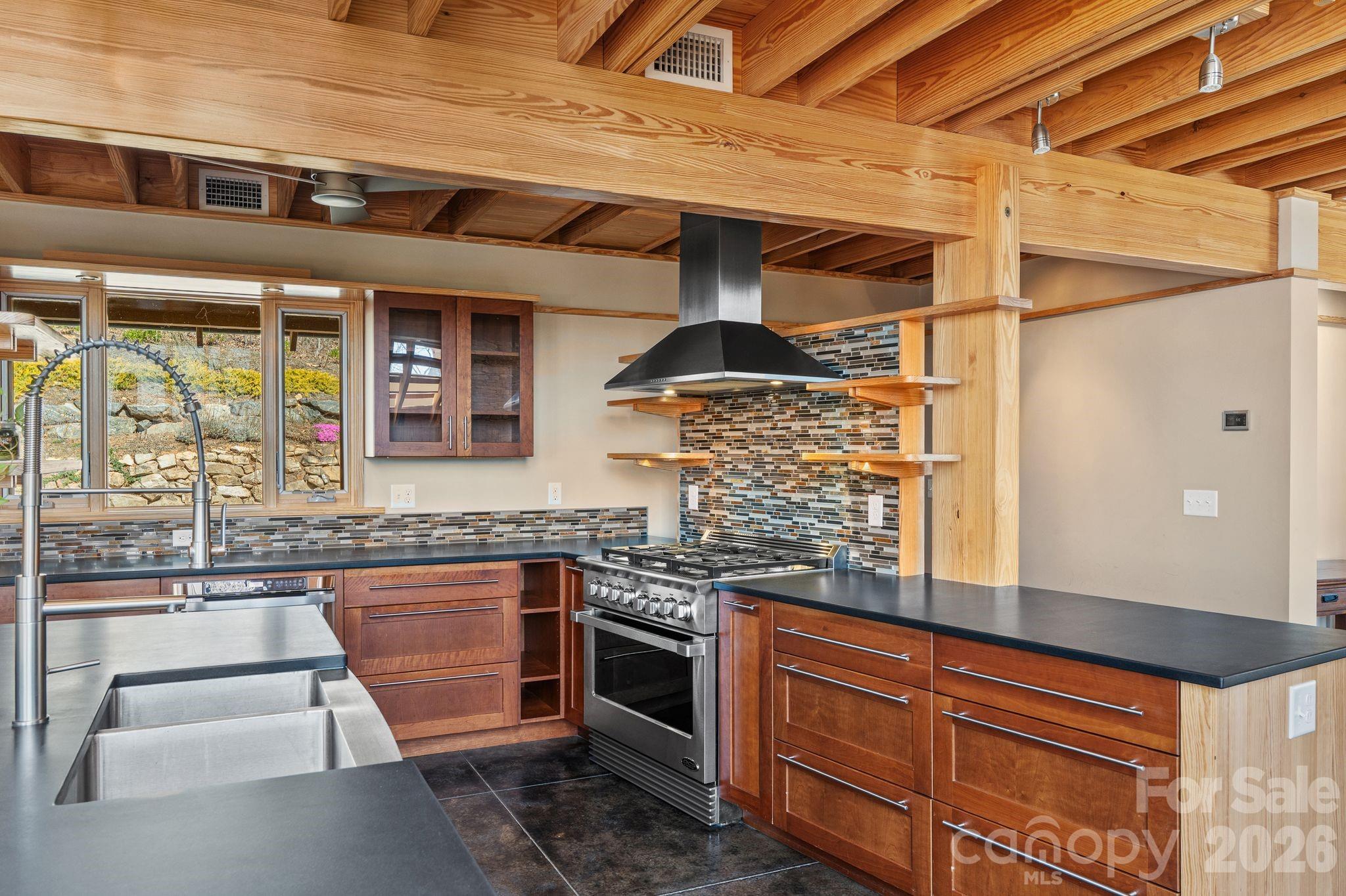 588 Long Branch Road Property Photo 13