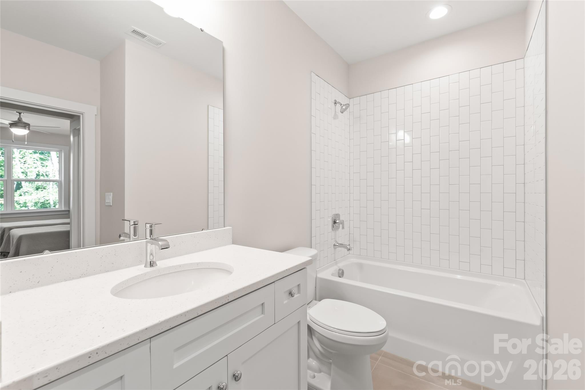 183 Chaska Loop 61 Property Photo 43