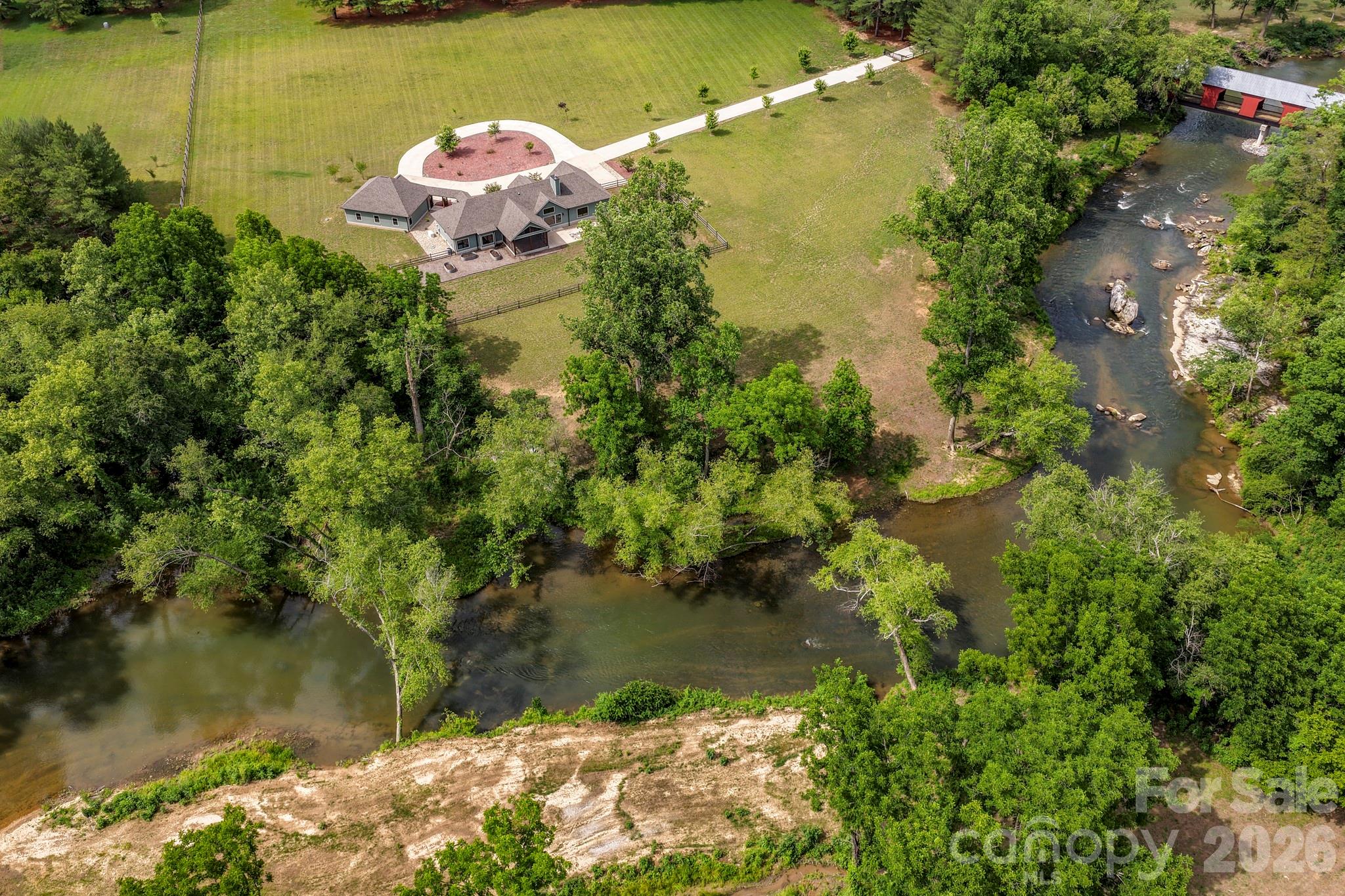 118 Mcowenben Pass Property Photo 4