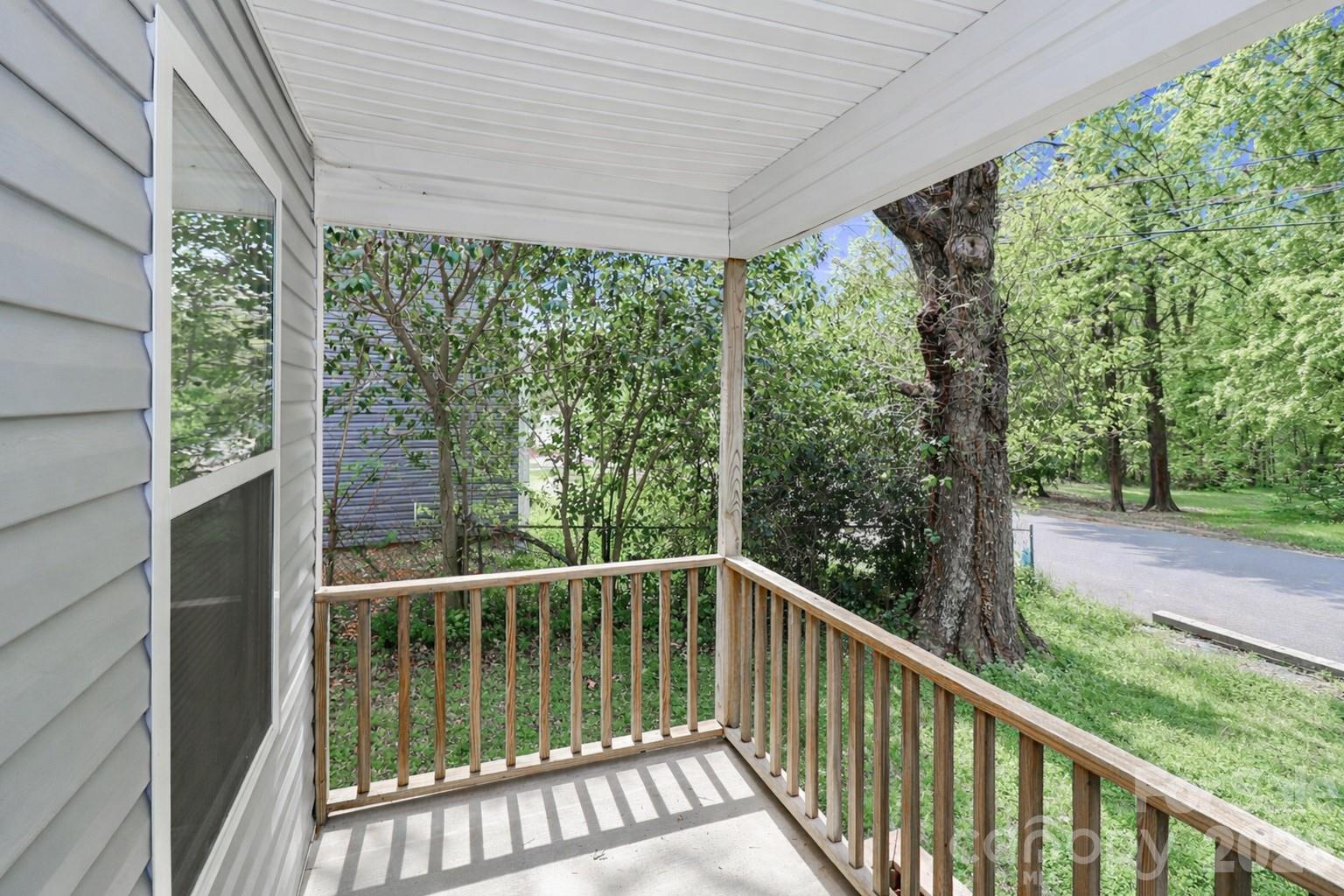 545 Gantt Street Property Photo 4