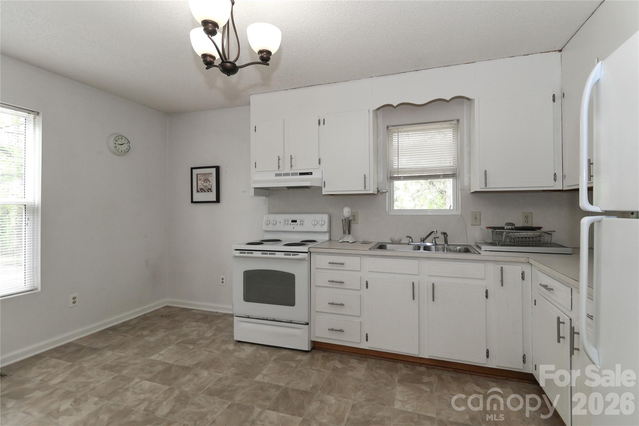 545 Gantt Street Property Photo 13