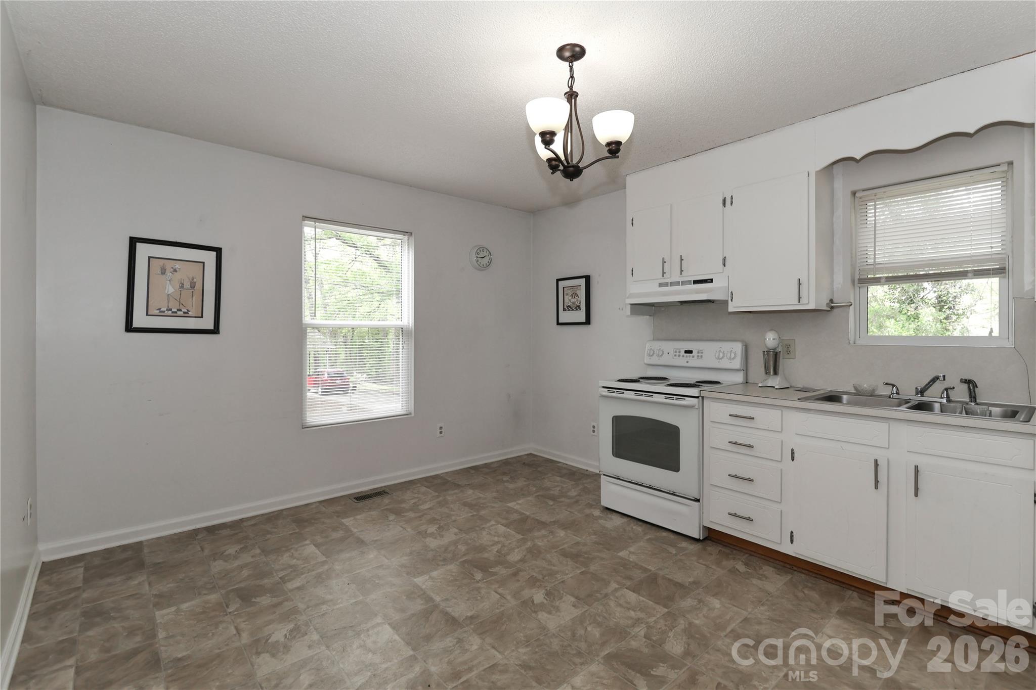 545 Gantt Street Property Photo 18