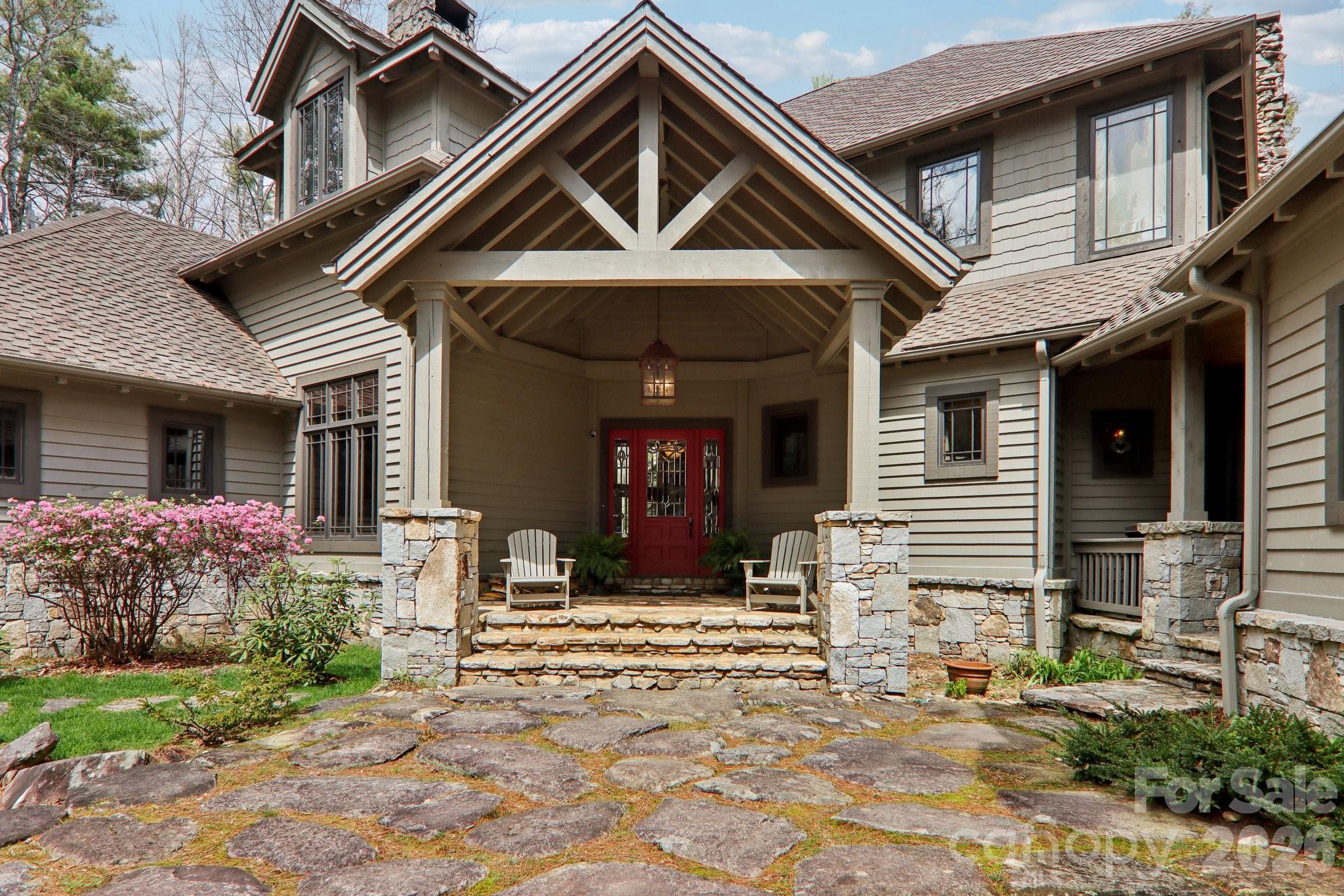 46 Mills Creek Drive Property Photo 4