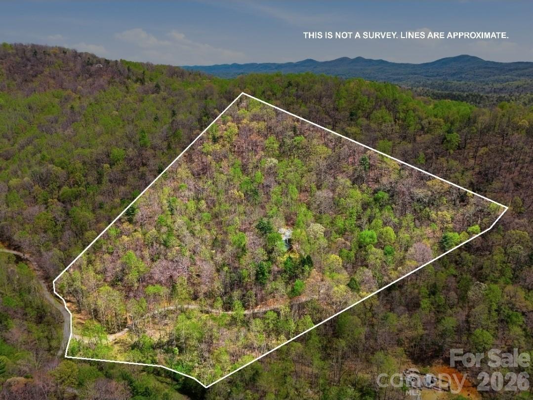 3455 Valley Drive Property Photo 2