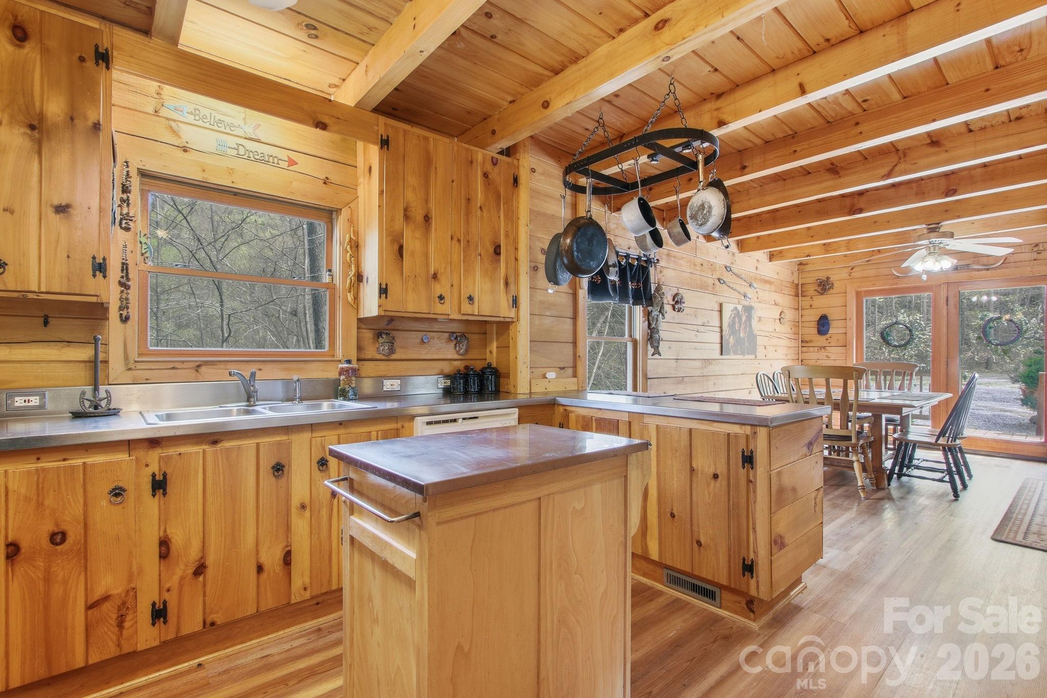 3455 Valley Drive Property Photo 24