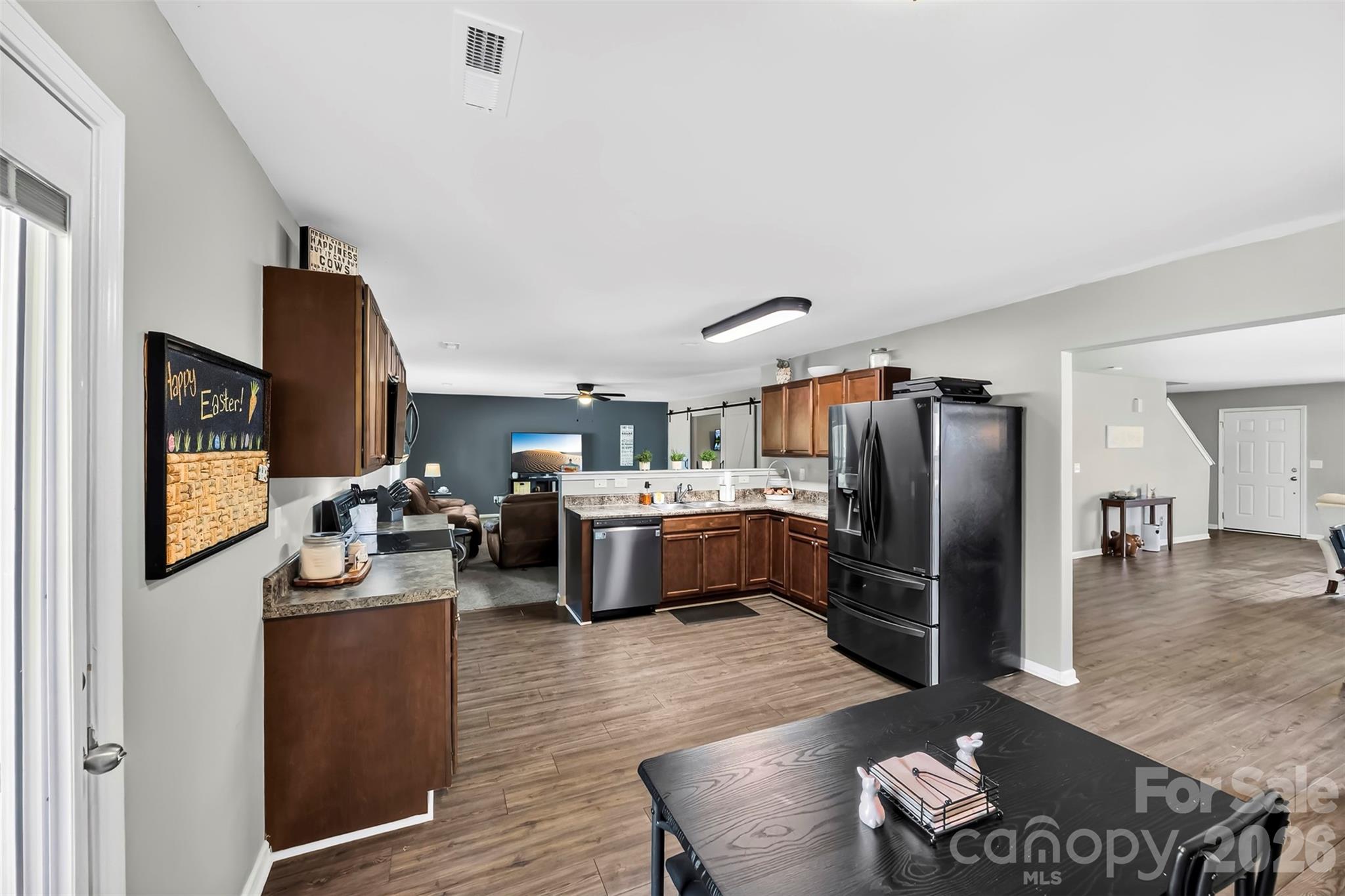 5045 Ashley Place Drive Property Photo 8