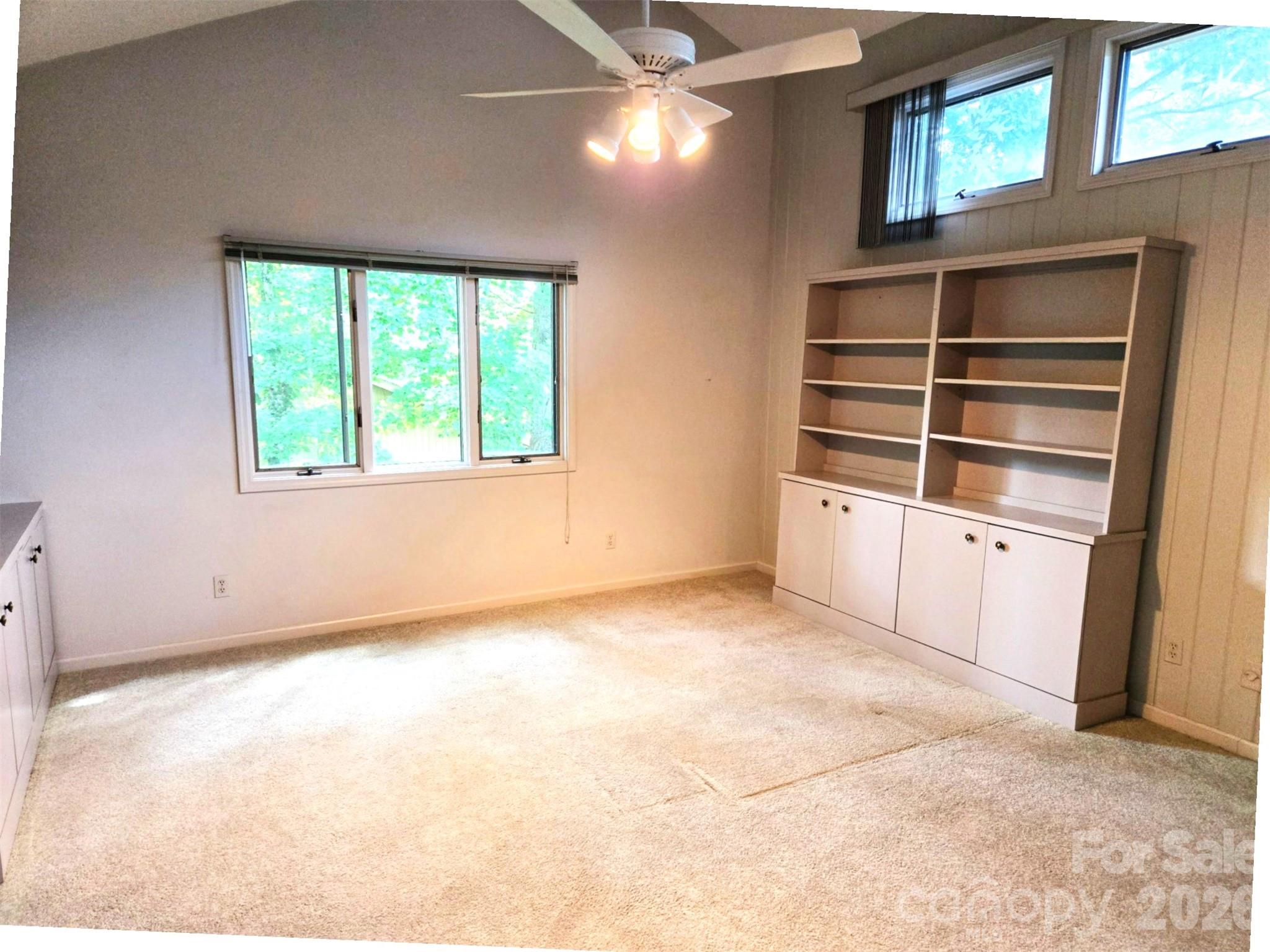 601 Red Oak Drive Property Photo 30