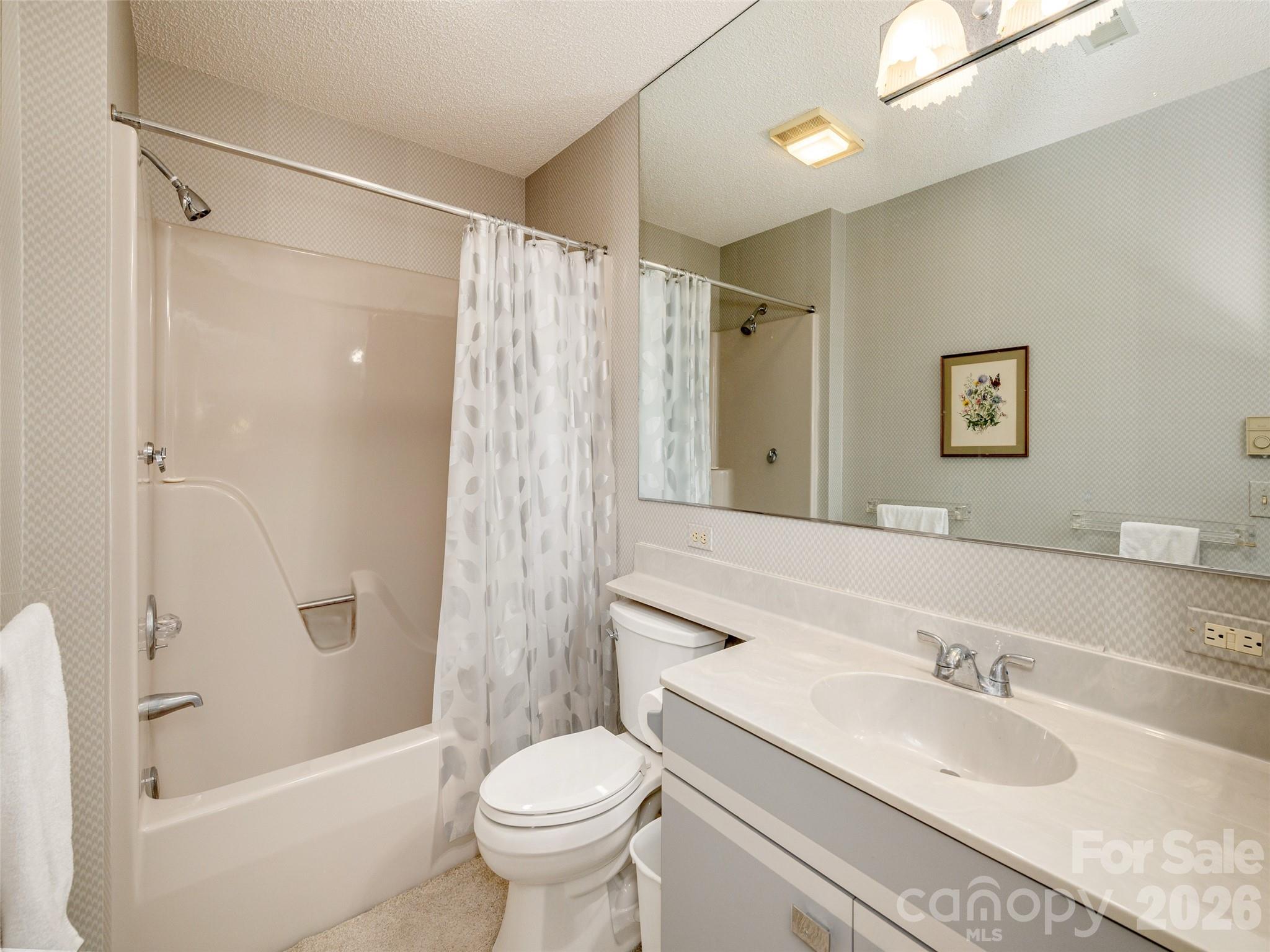601 Red Oak Drive Property Photo 32