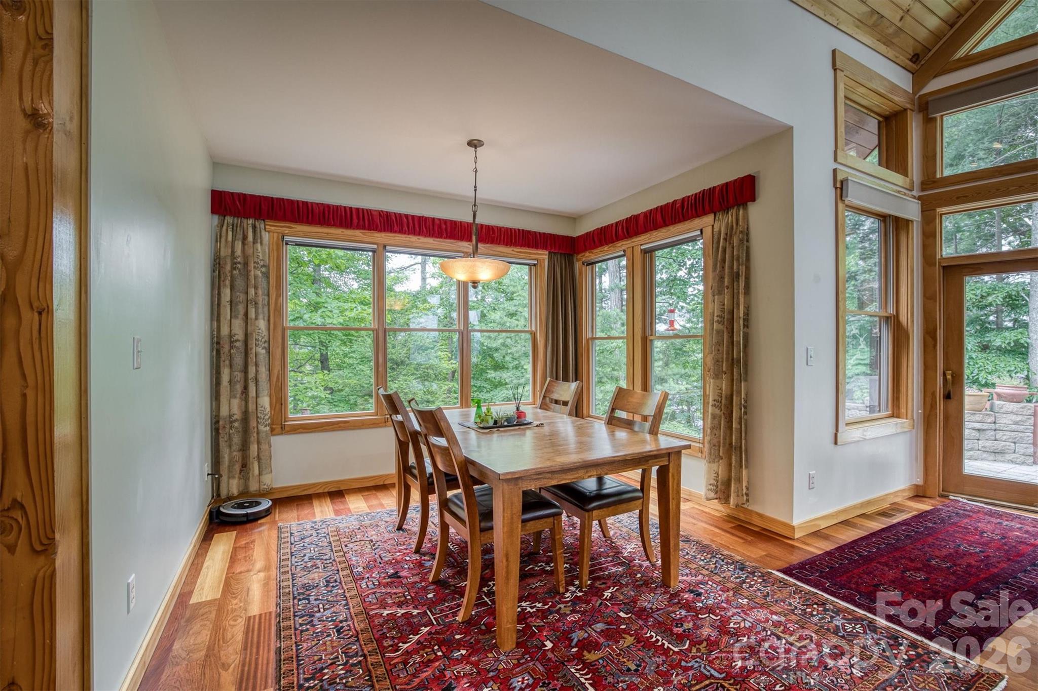 5162 Beech Bluff Drive Property Photo 14
