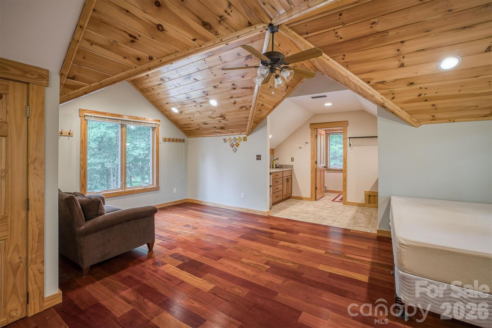 5162 Beech Bluff Drive Property Photo 42