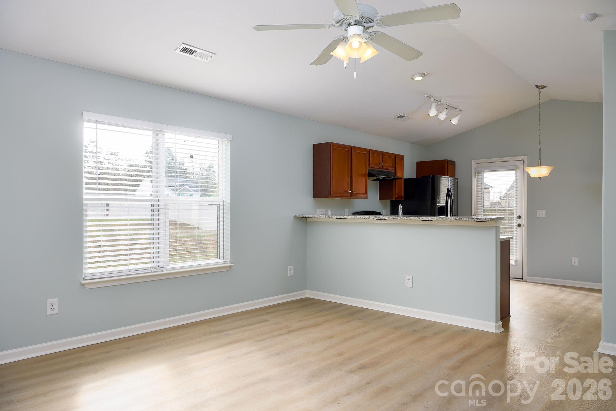 1150 Red Sage Road Property Photo 3
