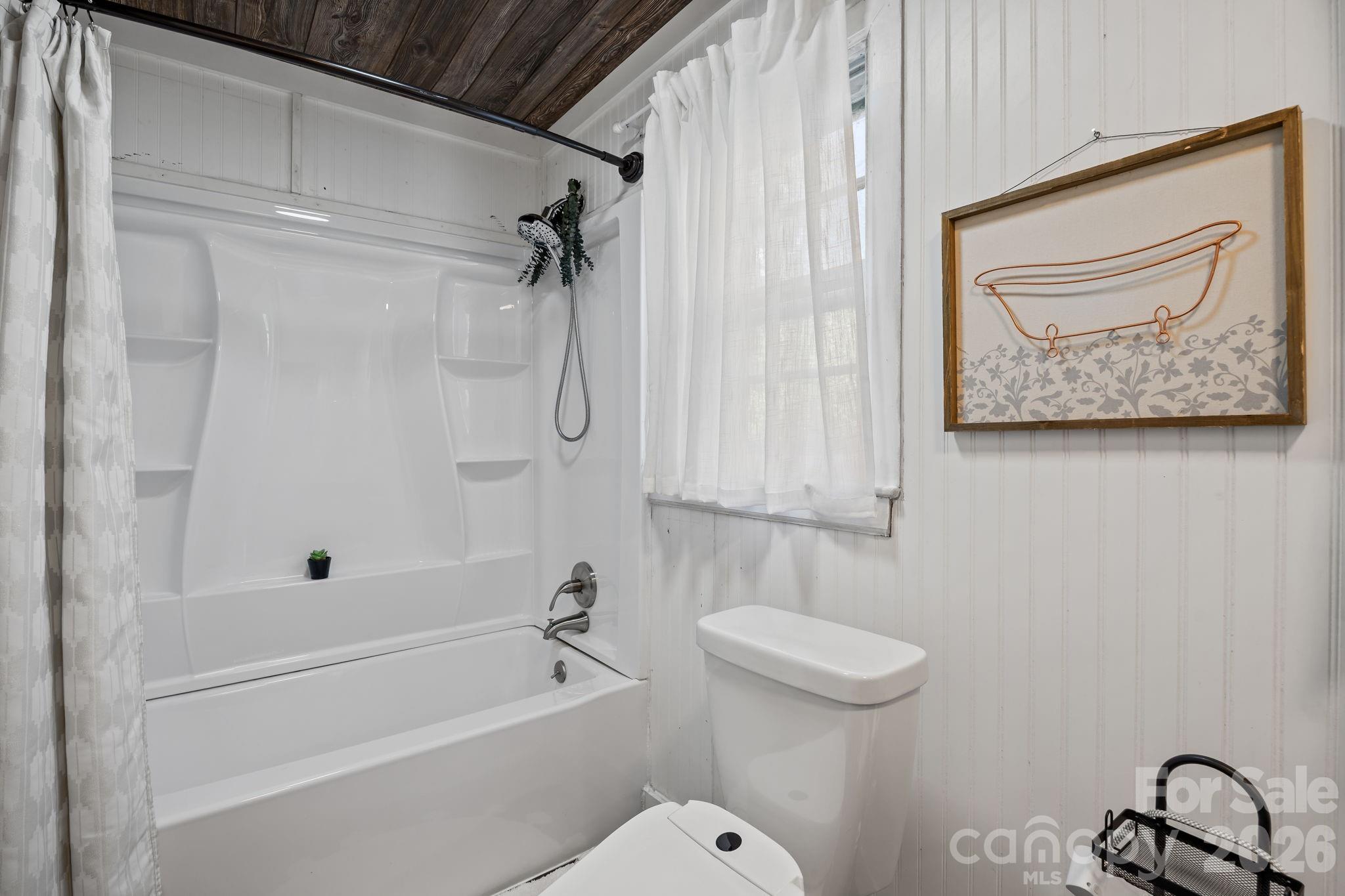11 Log Cabin Trail Property Photo 18