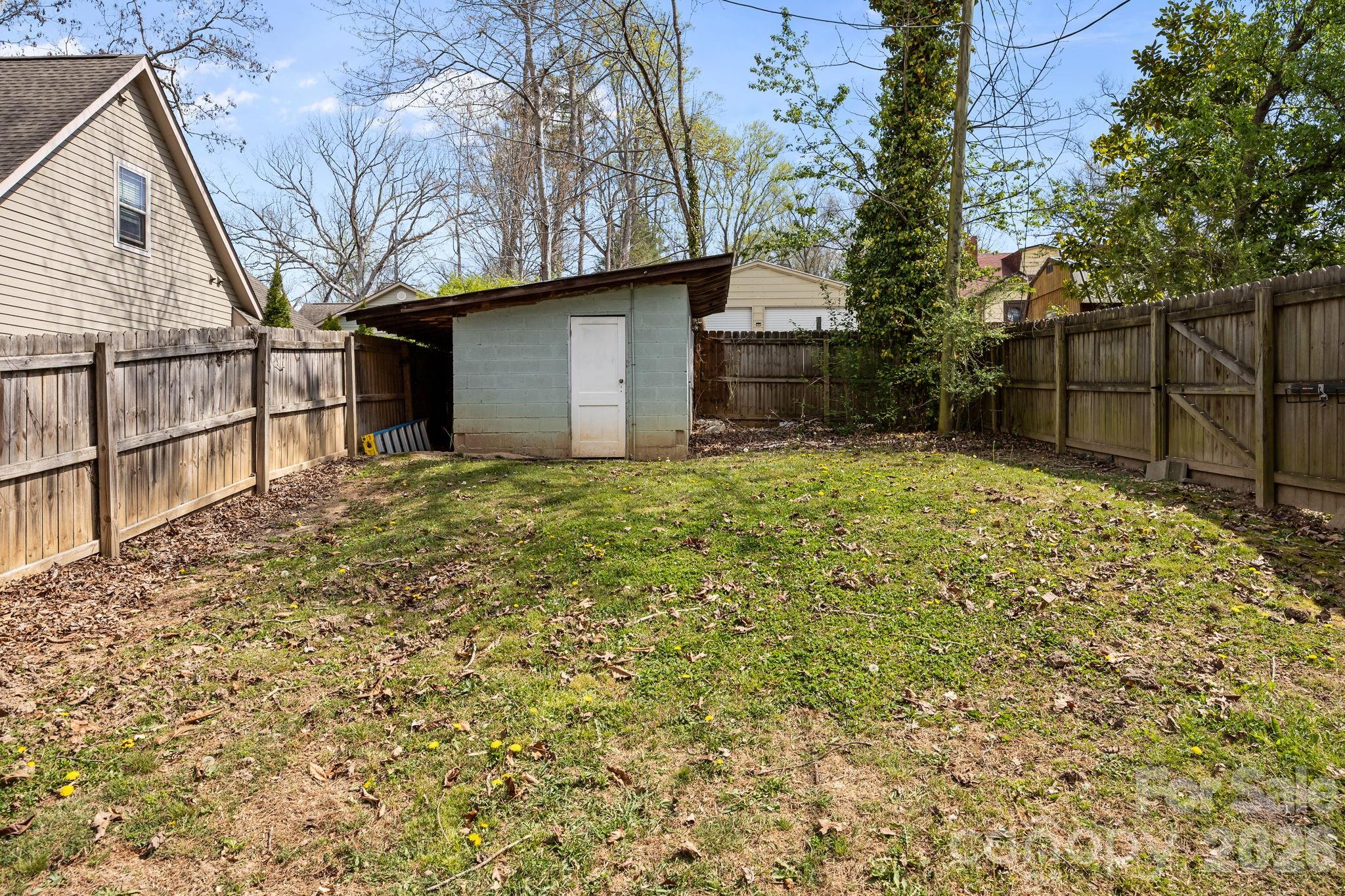 11 Log Cabin Trail Property Photo 30
