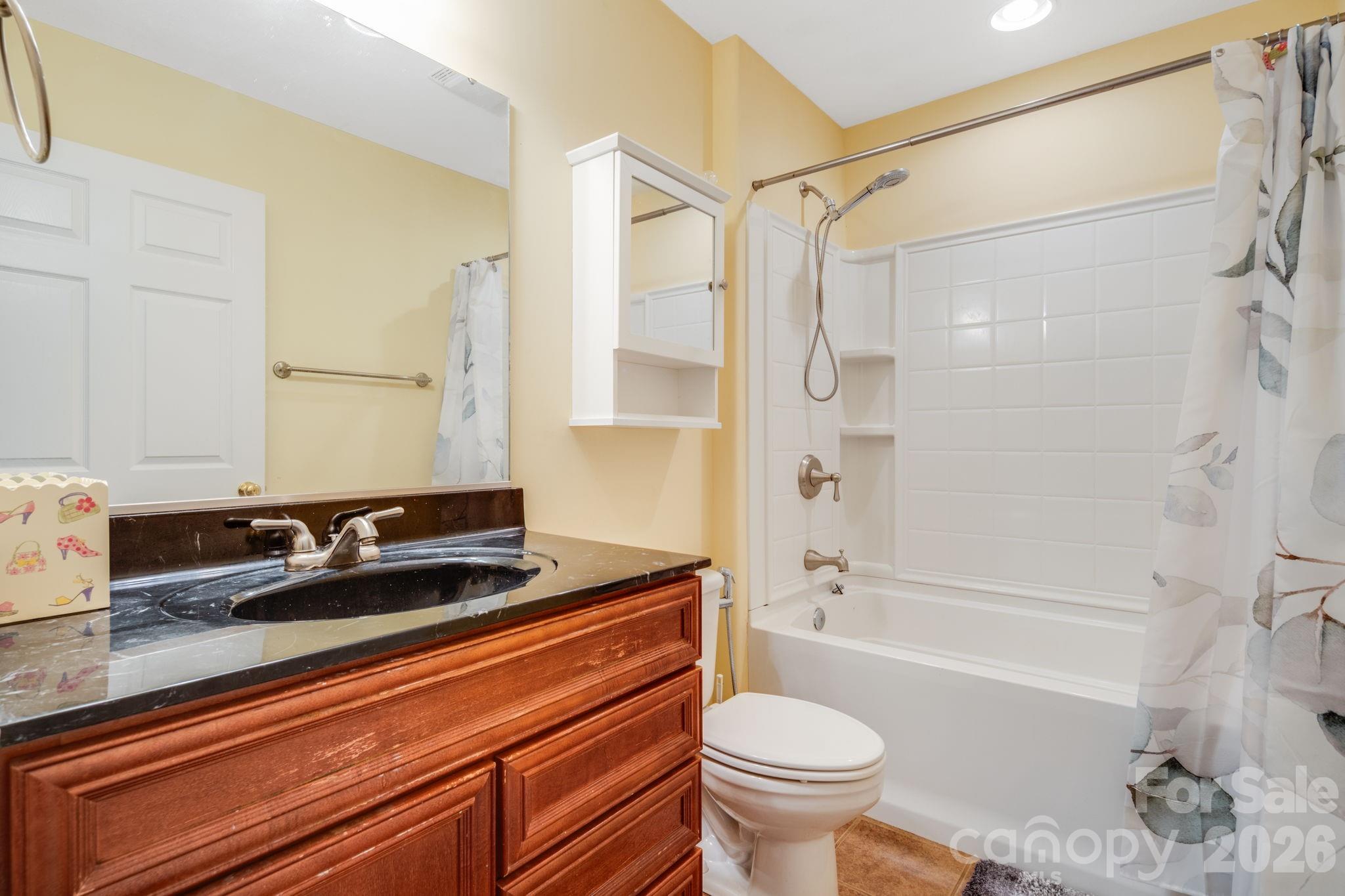 4 Amaretto Drive Property Photo 26