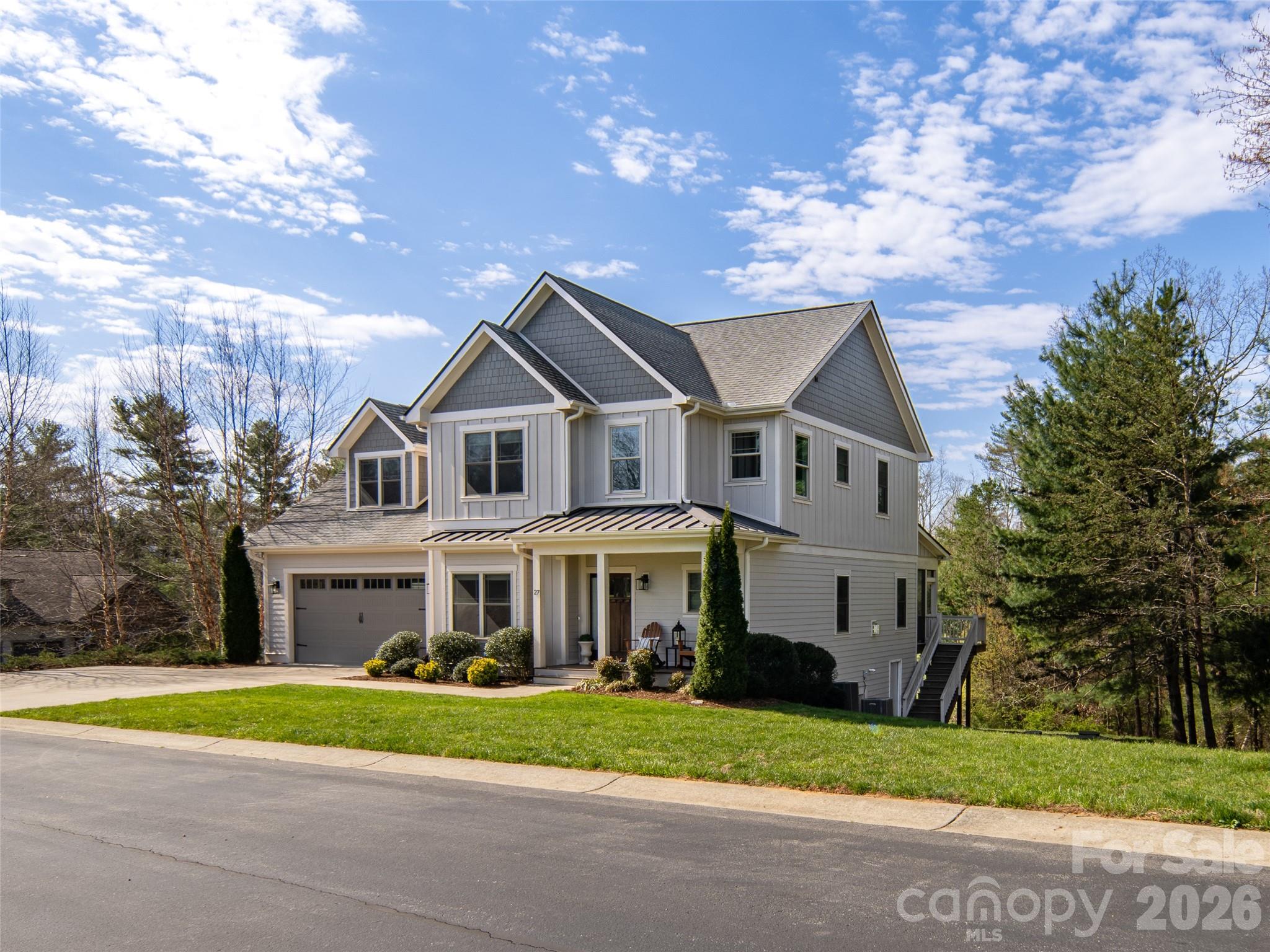 27 Slippery Rock Drive Property Photo 2