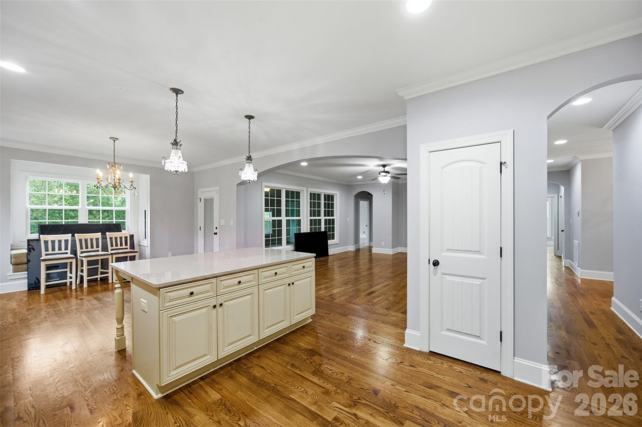 3020 Archer Way Drive Property Photo 6