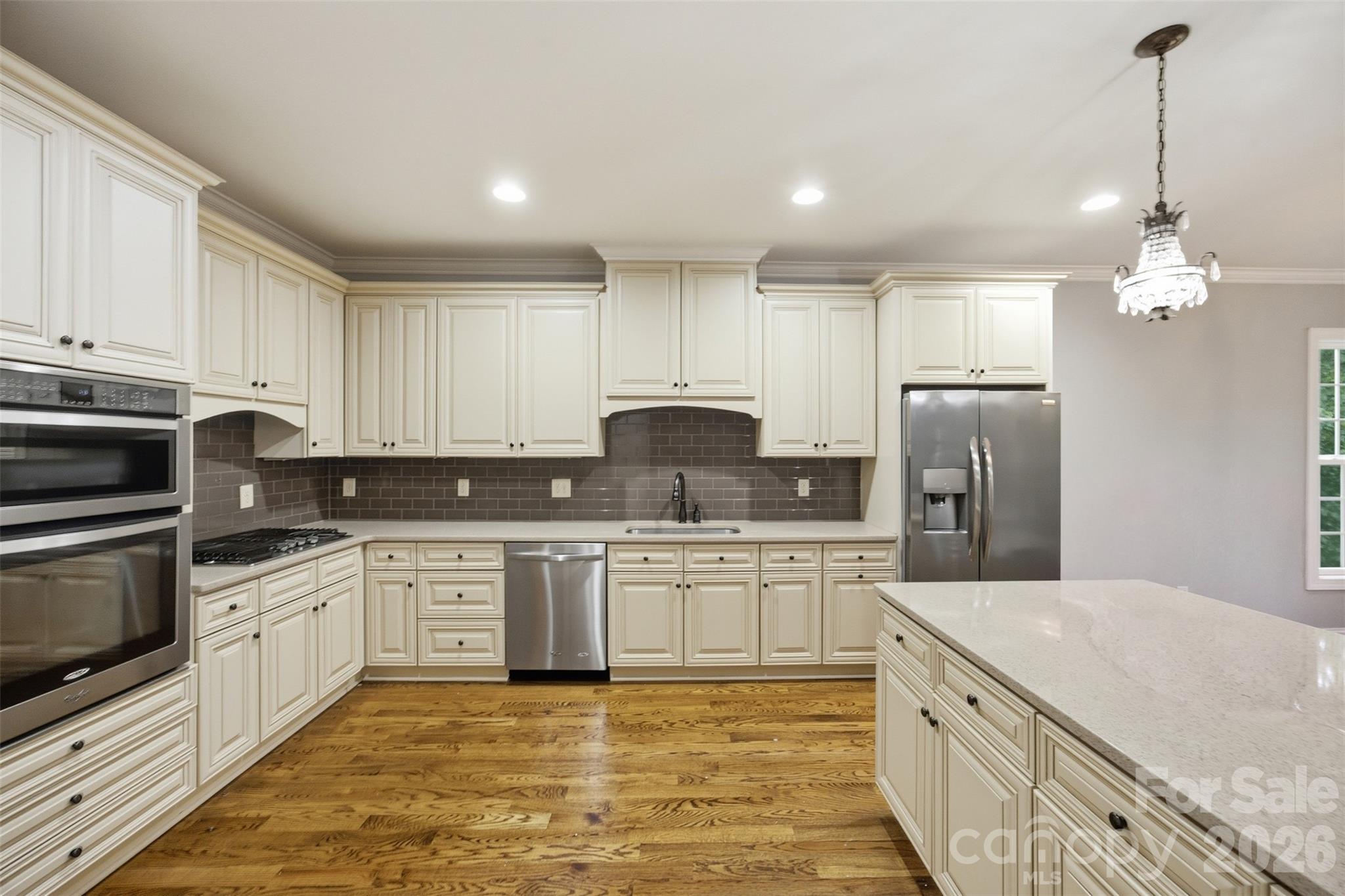 3020 Archer Way Drive Property Photo 7