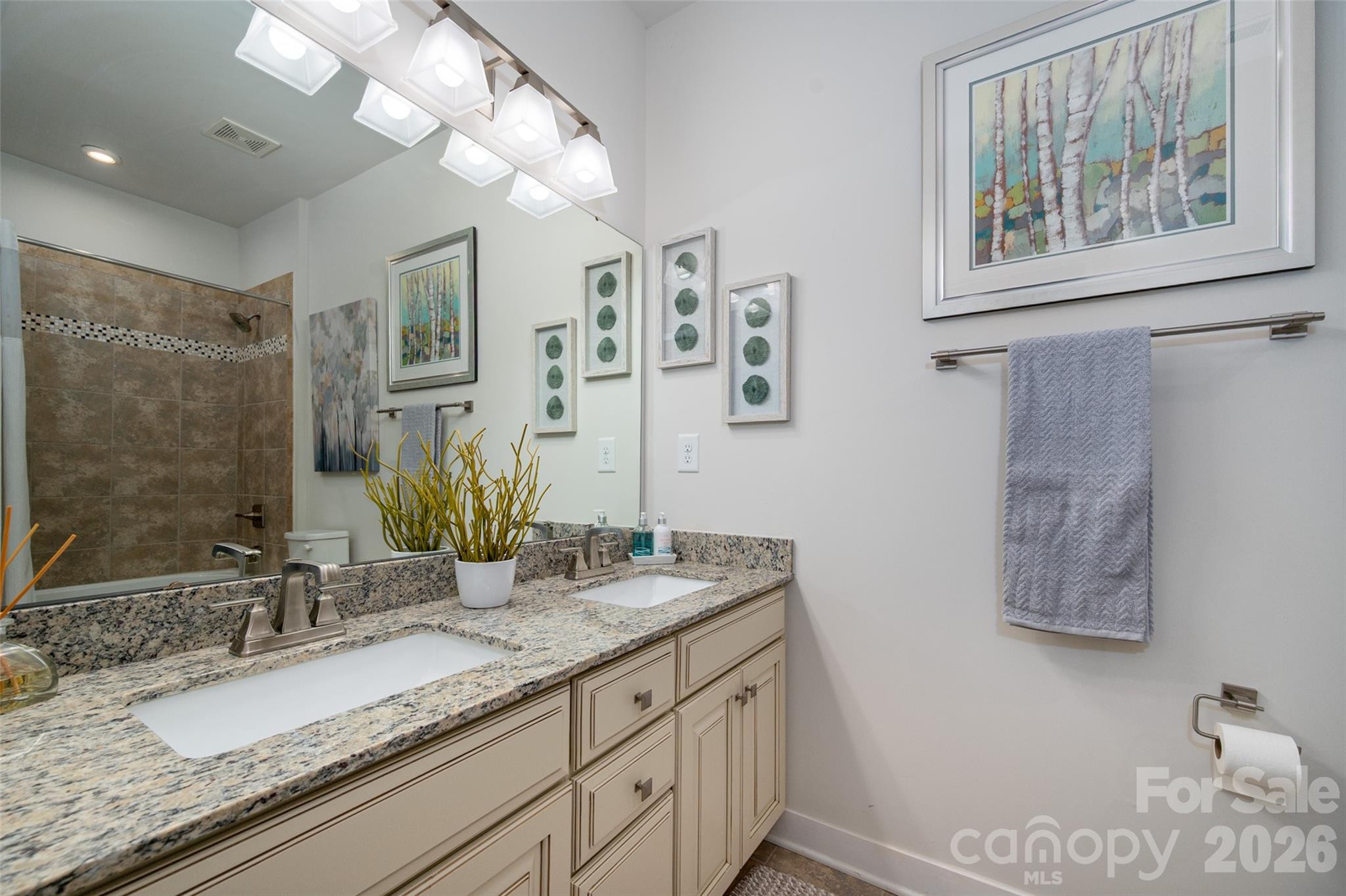 8400 Bretton Woods Drive Property Photo 8