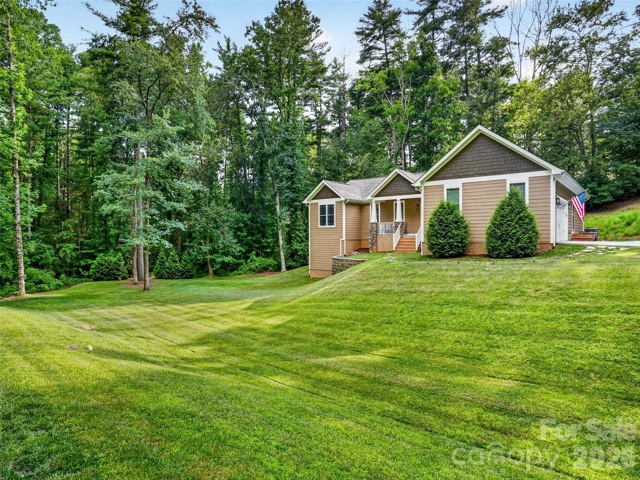 290 Sweetwater Hills Drive Property Photo 1