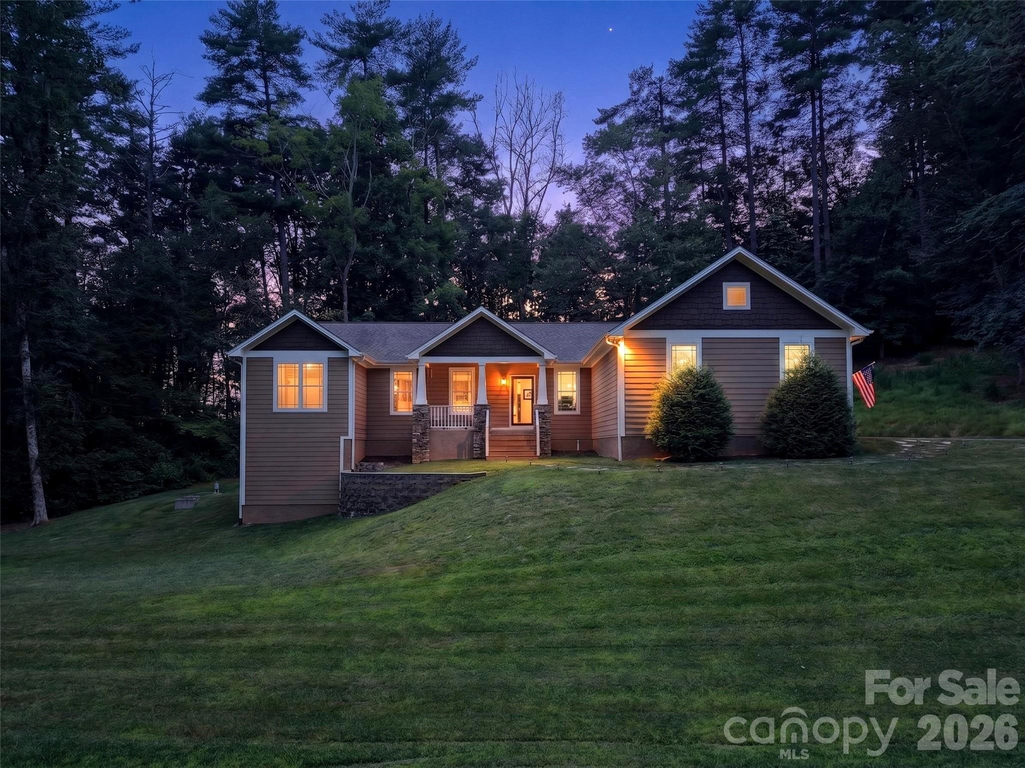 290 Sweetwater Hills Drive Property Photo 3