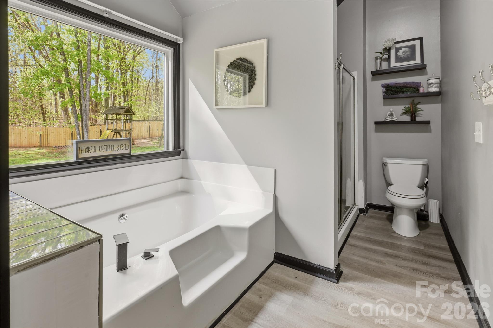 3616 Fair Oaks Place Property Photo 11