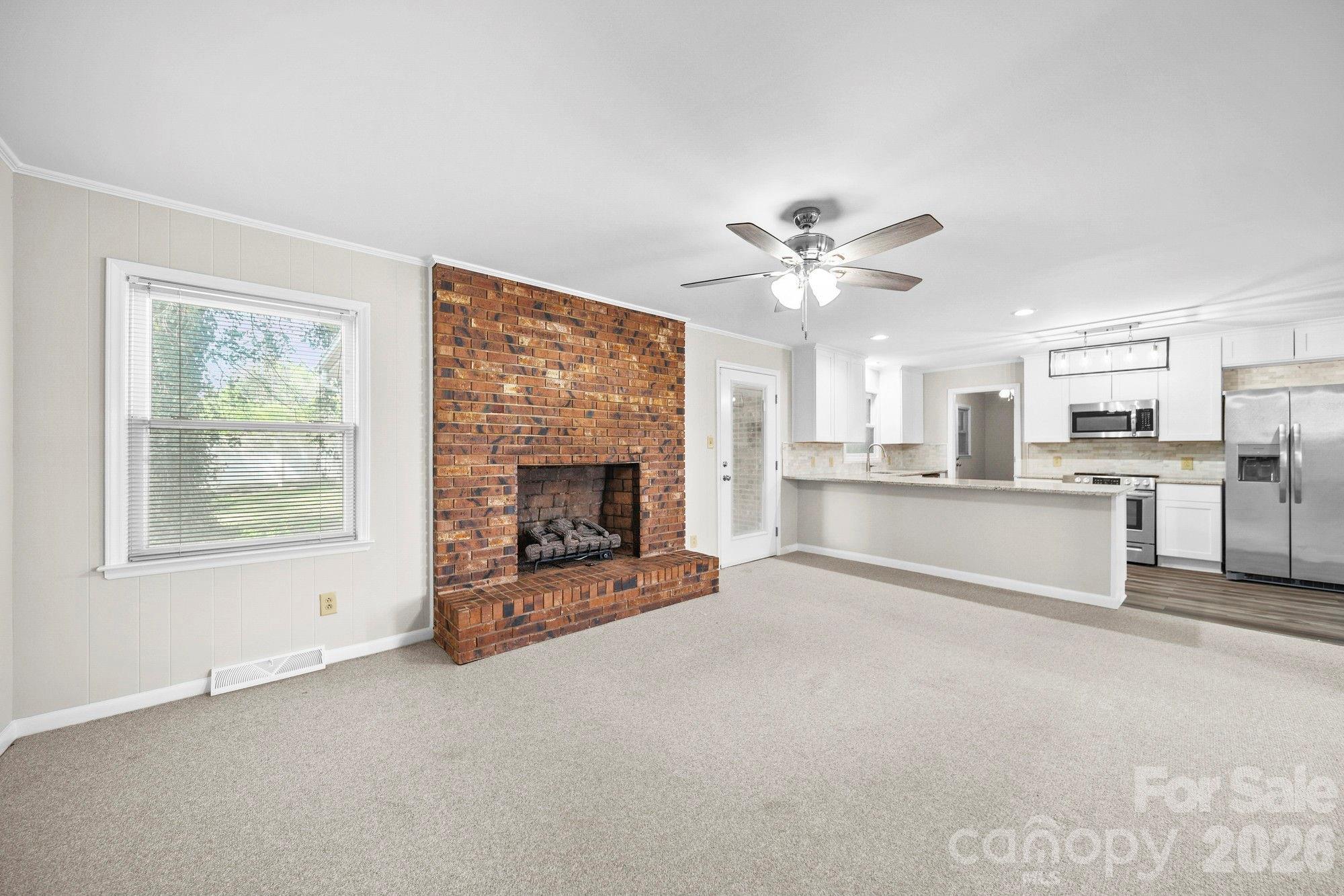 164 New York Avenue Property Photo 17