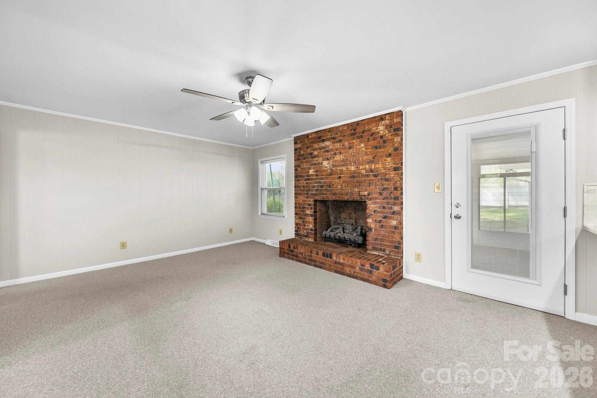 164 New York Avenue Property Photo 18