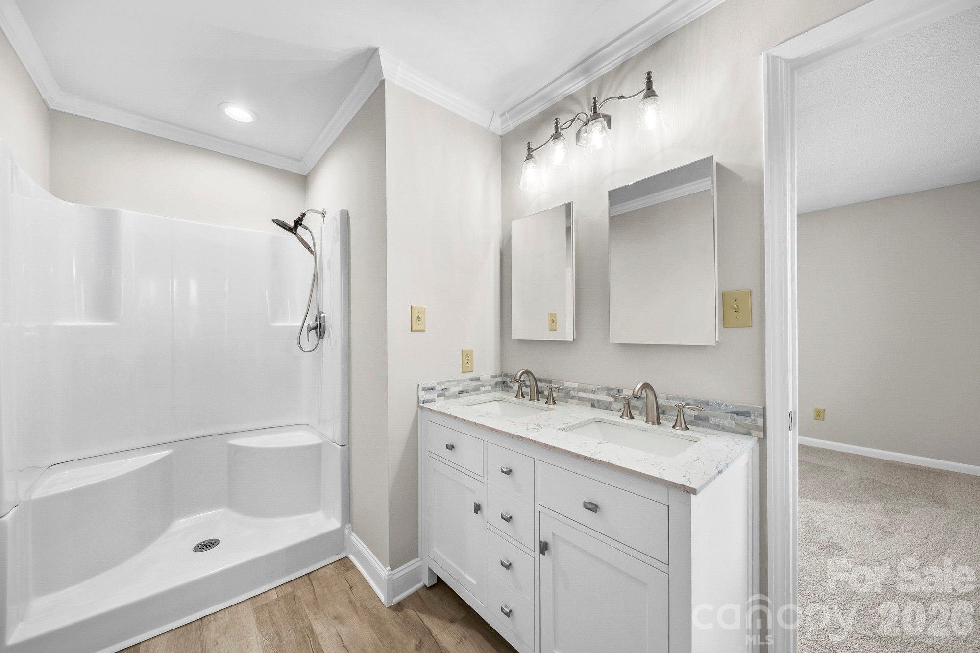 164 New York Avenue Property Photo 21