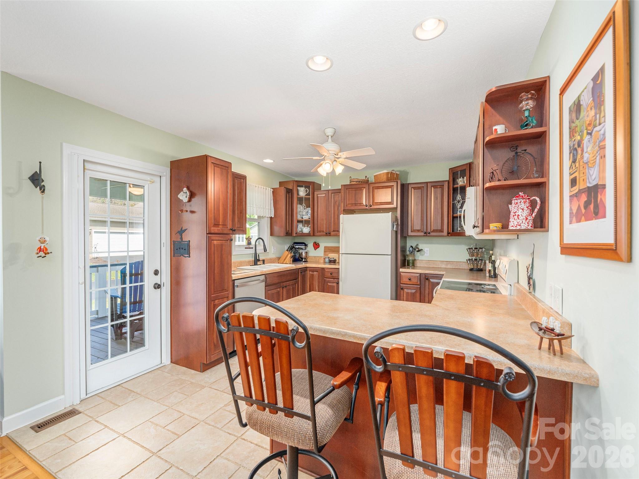 22 Cottage Loop Property Photo 10