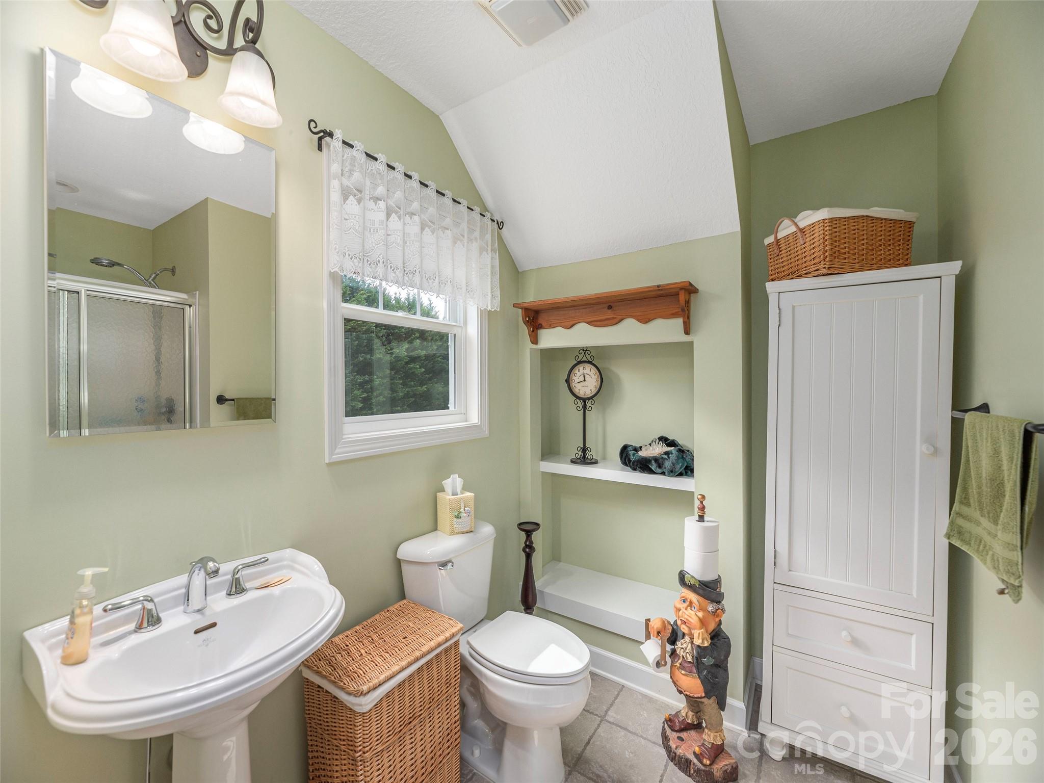 22 Cottage Loop Property Photo 15