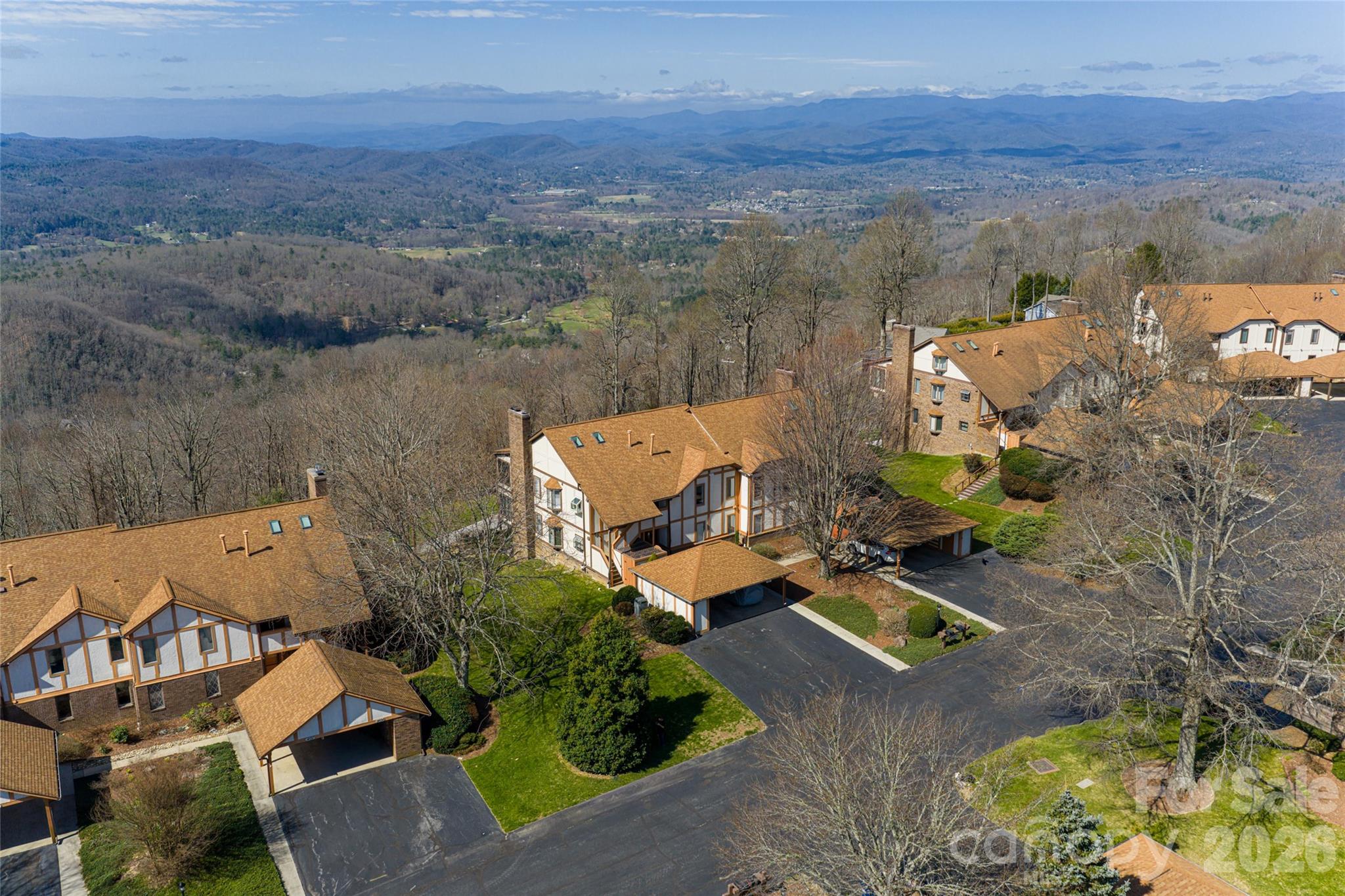 1203 Fleetwood Plaza Property Photo 6
