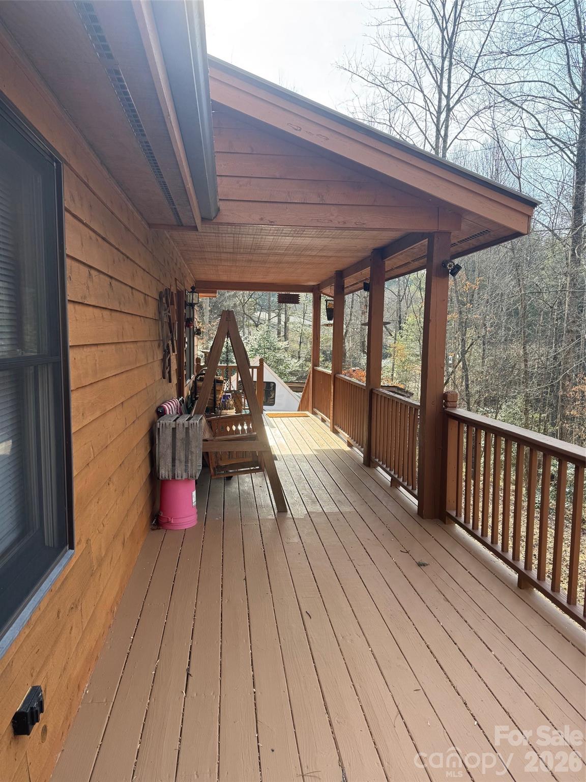 315 N River Road Property Photo 20
