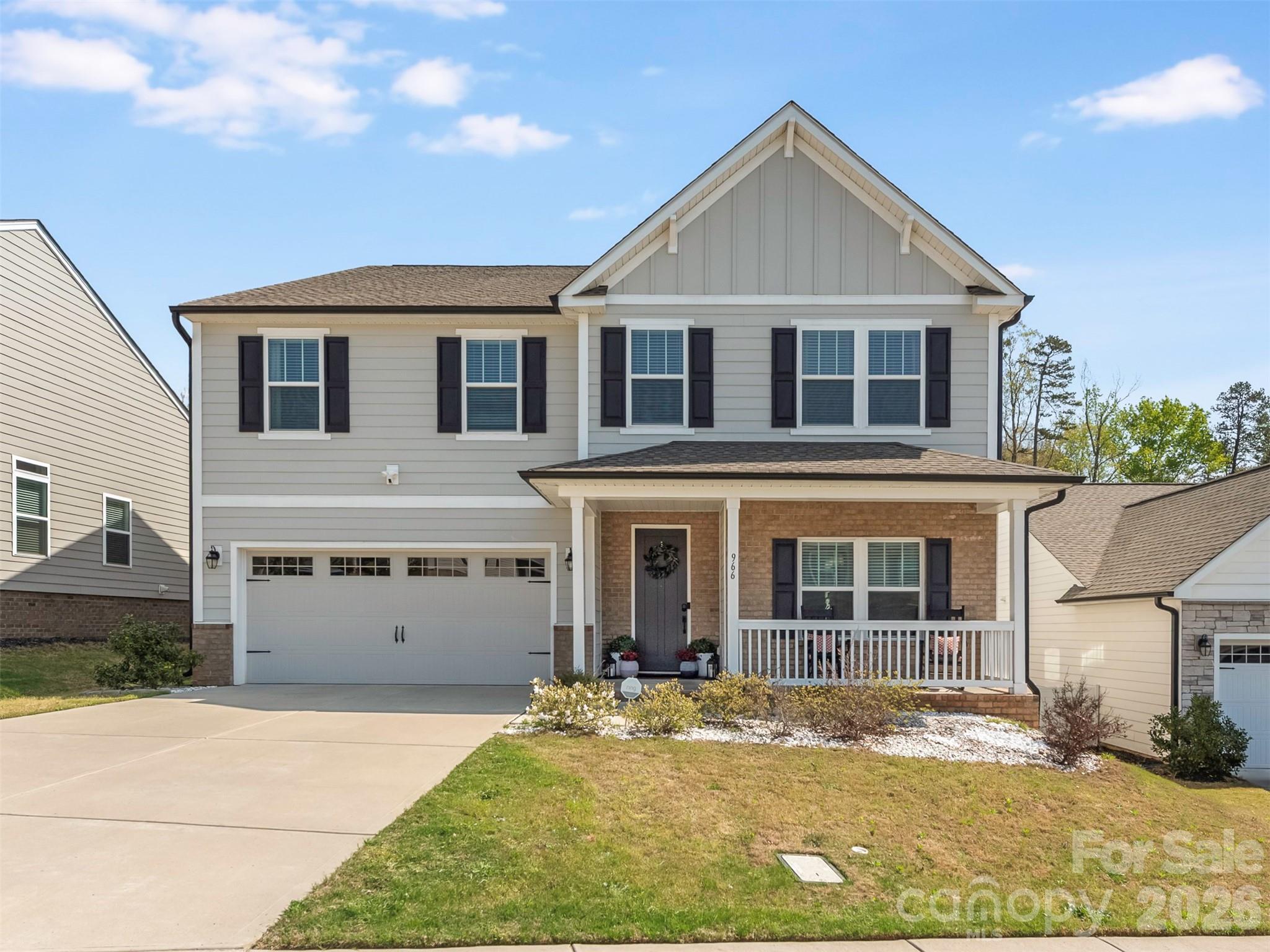 966 Scotch Meadows Loop Property Photo 1